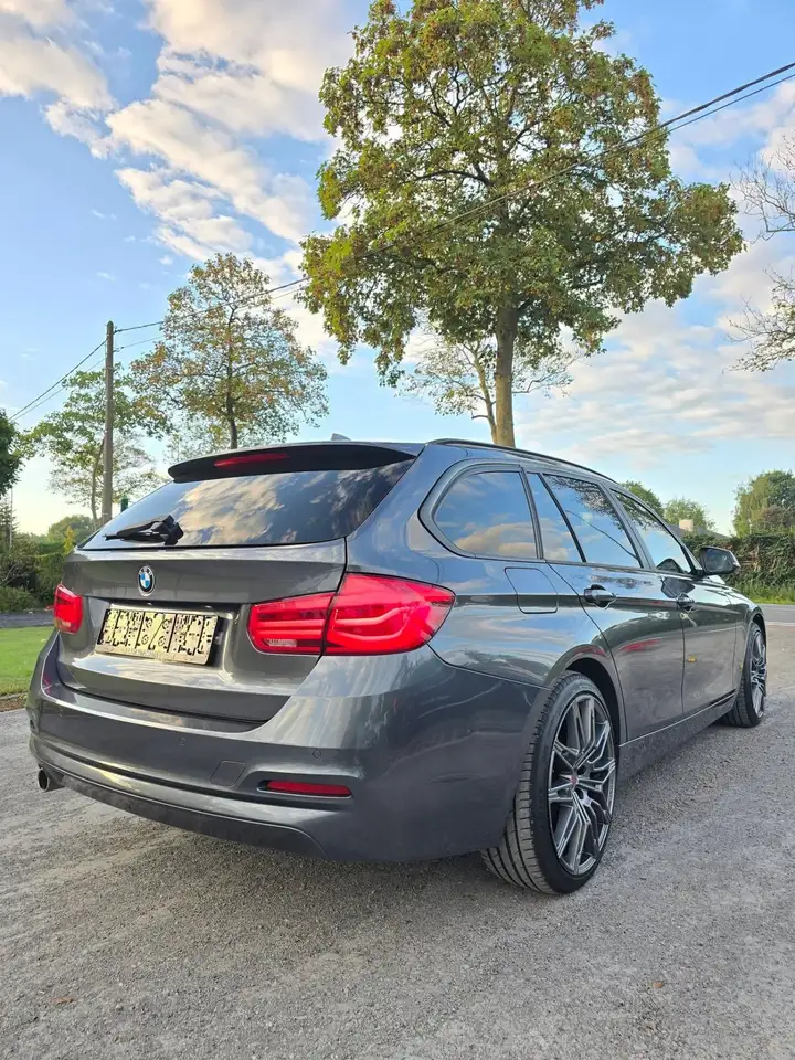 BMW 318 Touring — photo 3 sur 20