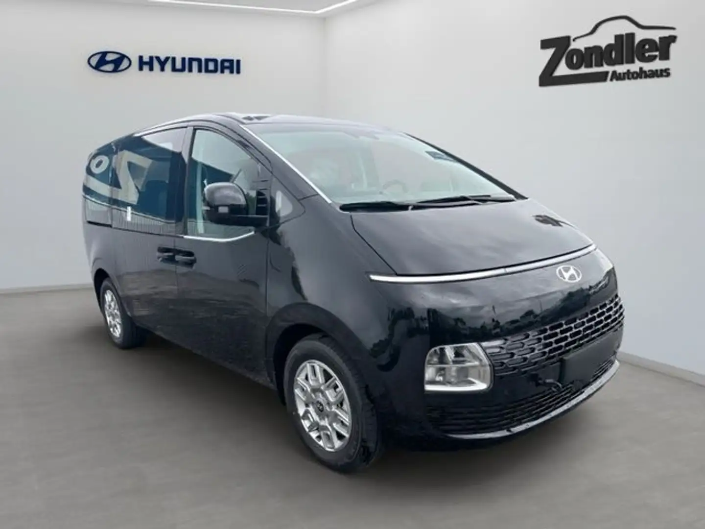 Hyundai STARIA 1.6 Hybrid 2WD Trend 9-Sitzer Navi Digitales Cockp Nero - 2