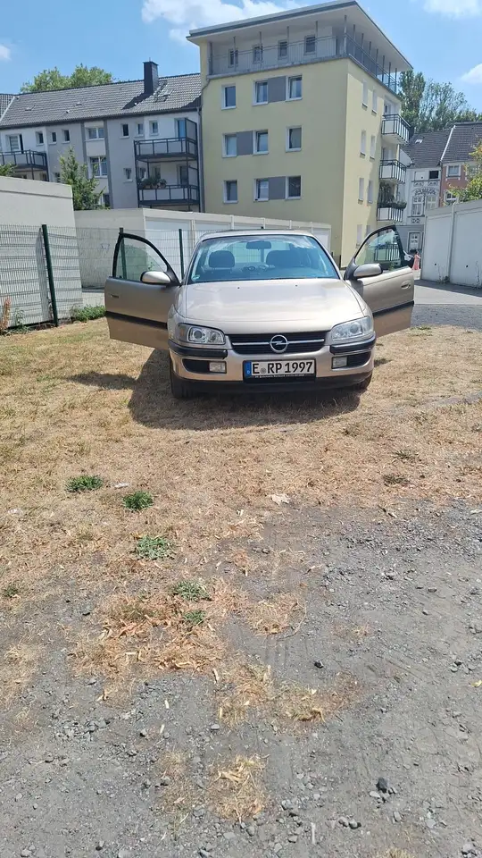 Opel Omega 2.0 16V CD Reflection. TÜV 05/27, foto 2