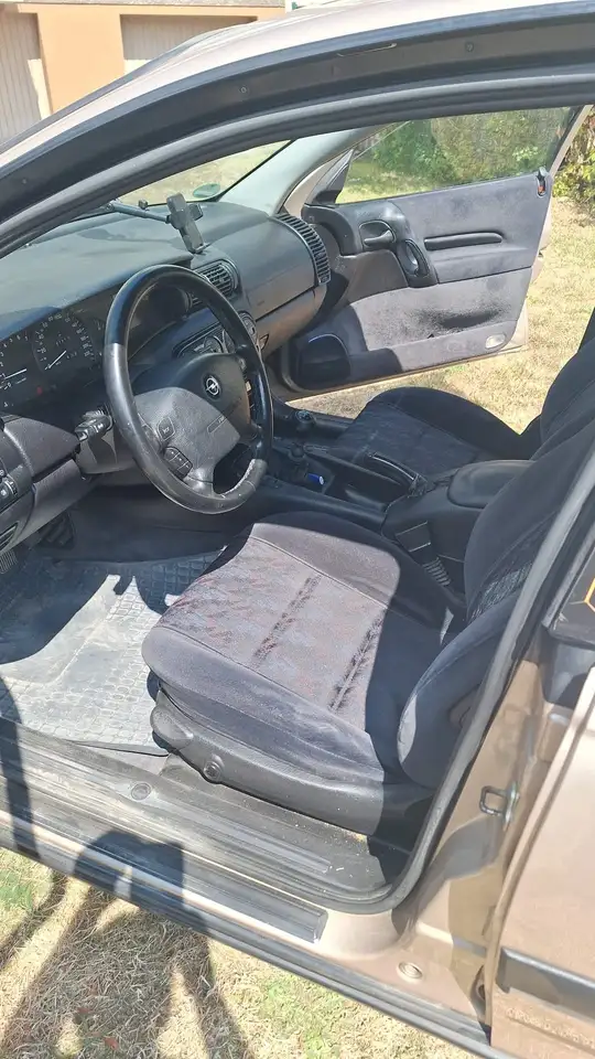 Opel Omega 2.0 16V CD Reflection. TÜV 05/27, foto 4