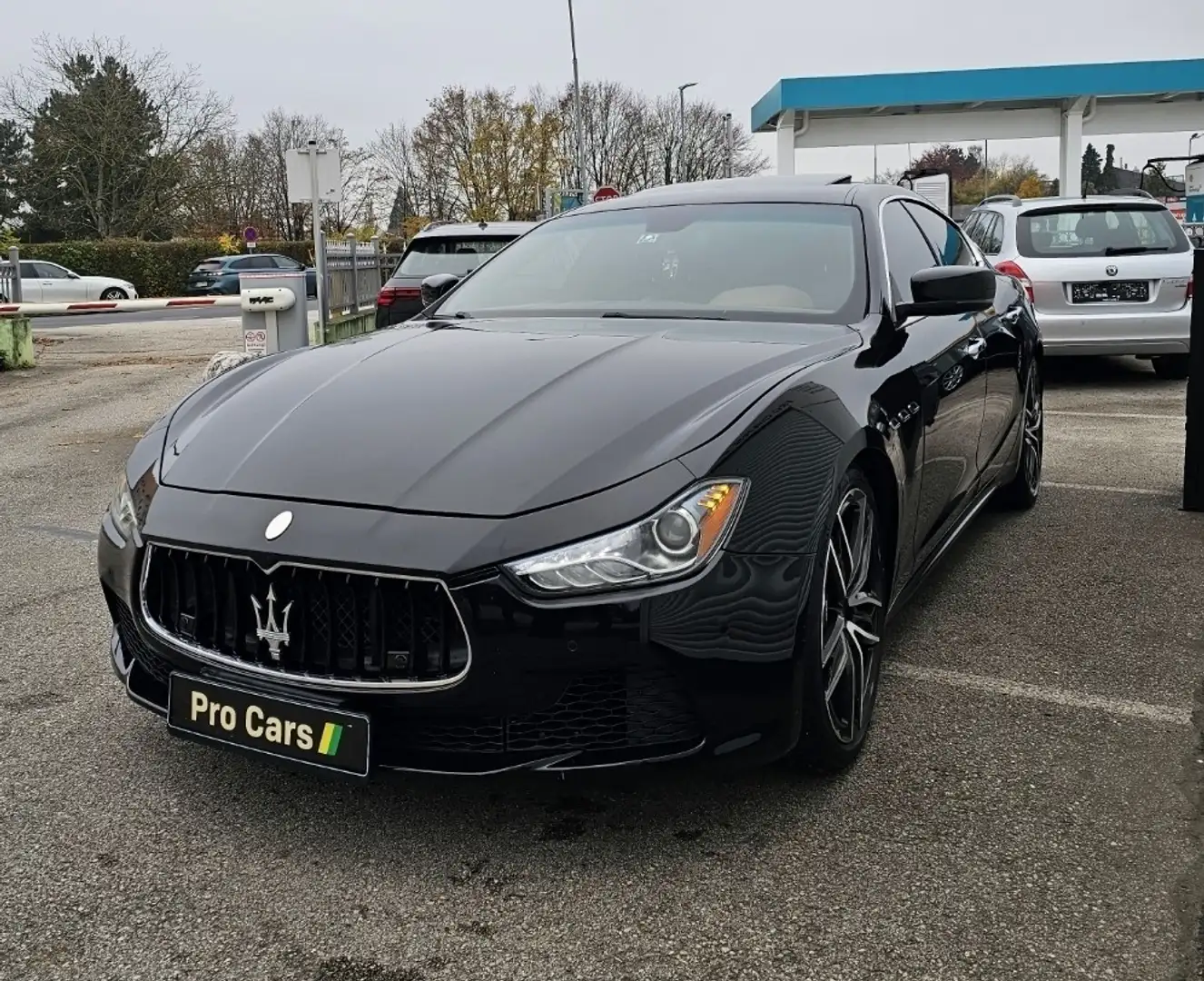 Maserati Ghibli Automatik S Q4 Noir - 2