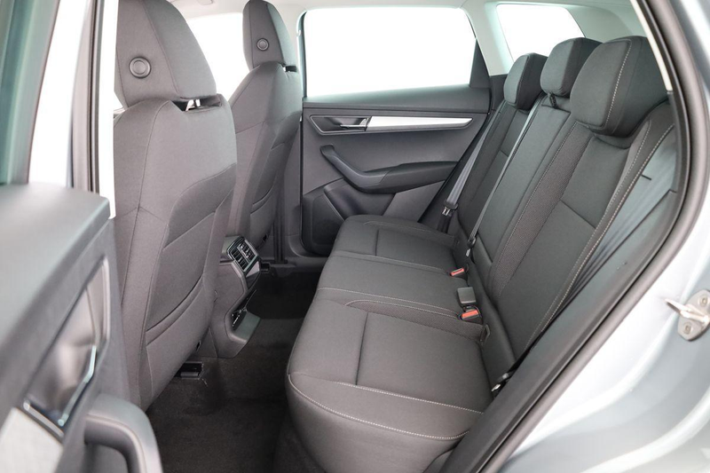 Skoda Karoq Selection 1.5 TSI DSG Selection, AHK, LED, Kame... — photo 11