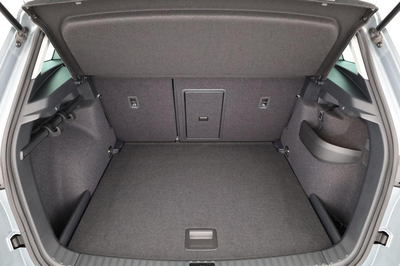 Skoda Karoq Selection 1.5 TSI DSG Selection, AHK, LED, Kame... — photo 12