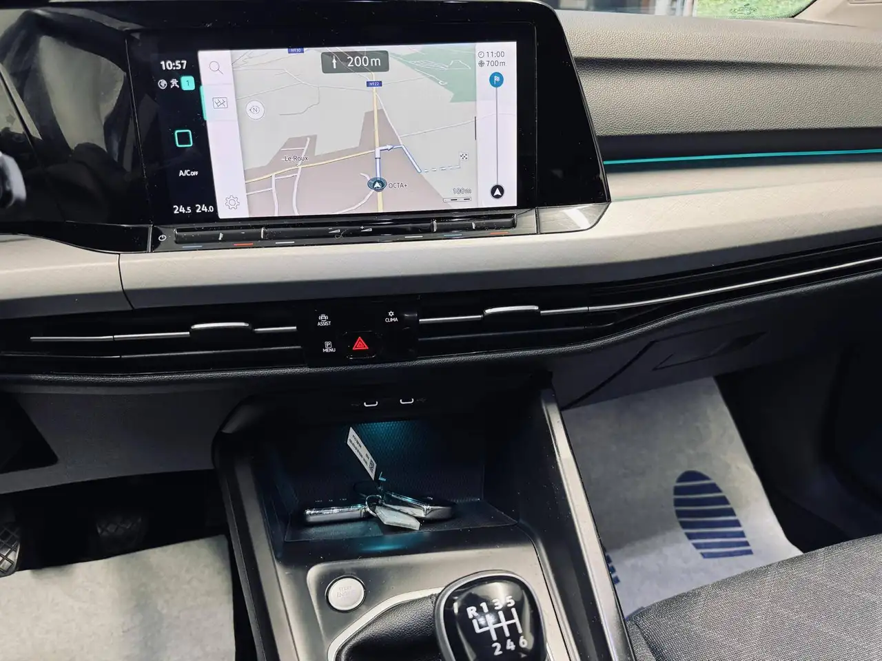 Volkswagen Golf 8 1.0 essence, Carplay, clim, garantie 1an, миниатюра 17