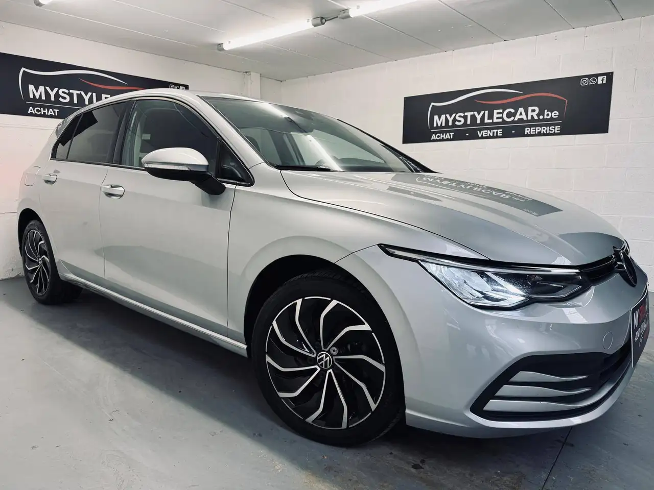 Volkswagen Golf 8 1.0 essence, Carplay, clim, garantie 1an, миниатюра 4