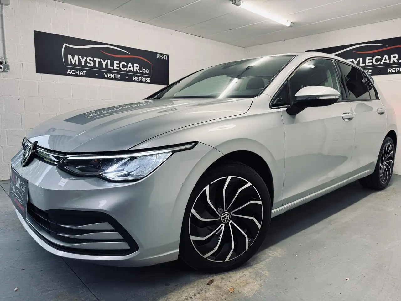 Volkswagen Golf 8 1.0 essence, Carplay, clim, garantie 1an
