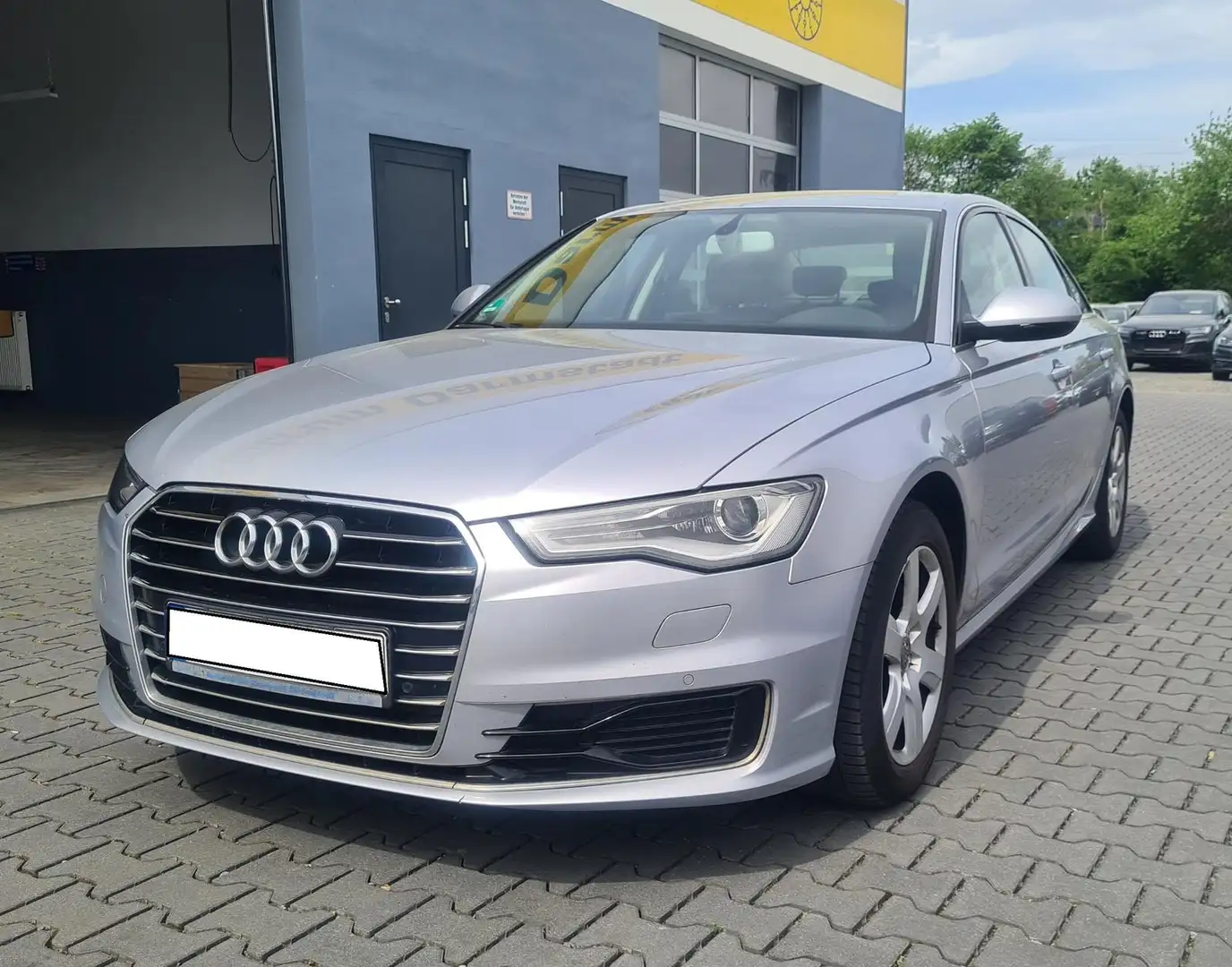 Audi A6 2.0 TDI Ultra GRA LEDER NAVI DRIVE-SELECT NAVI Argent - 1