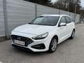 Hyundai i30 Facelift CW 1,6 CRDi Trend Line Kombi Weiß - thumbnail 1