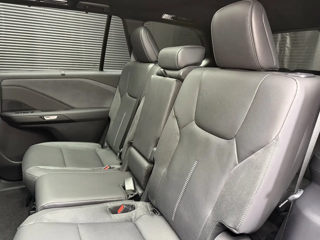 Lexus TX fotografie Lexus TX