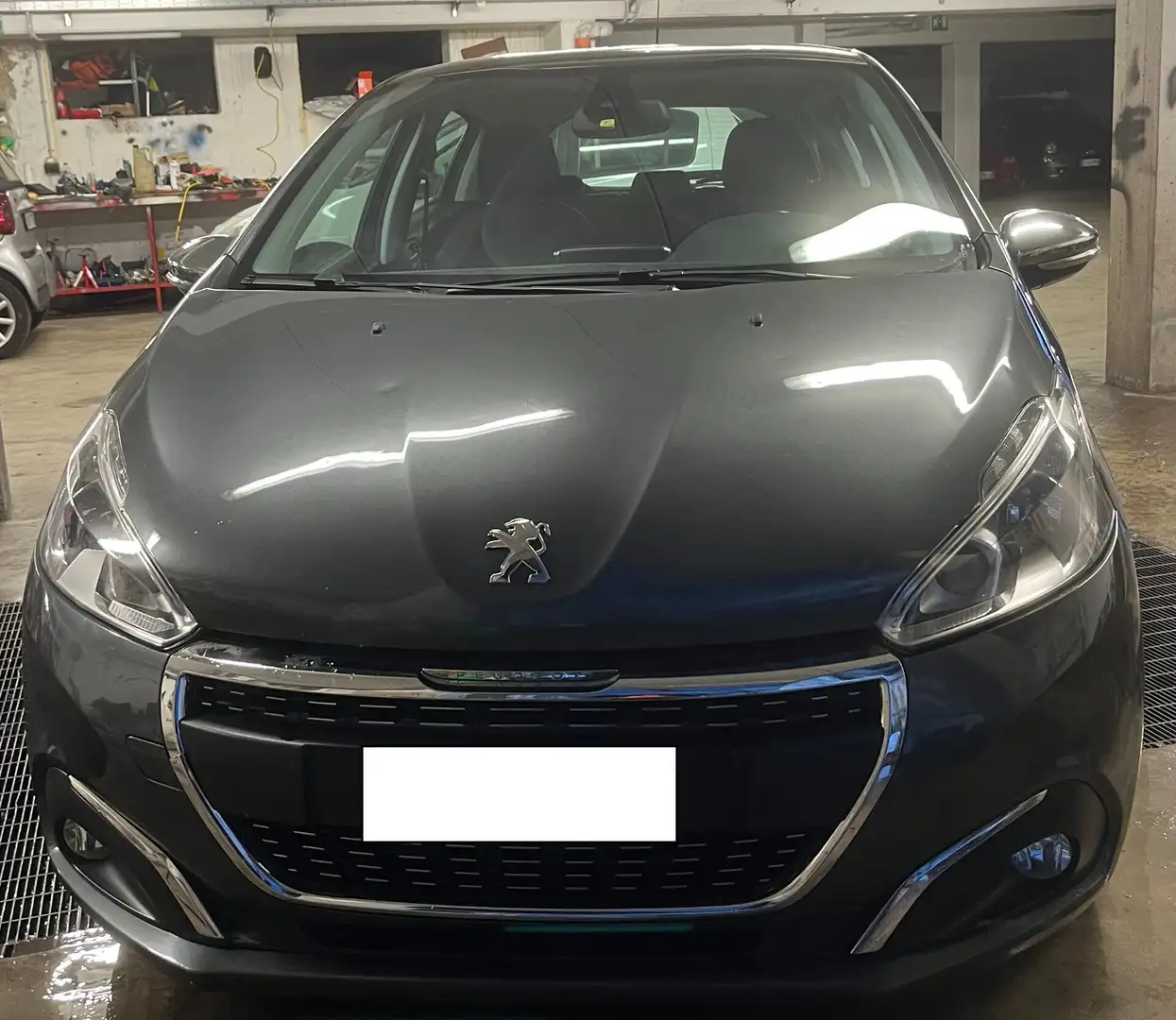 Peugeot 208 1.2 BENZINA 5 PORTE Grigio - 2