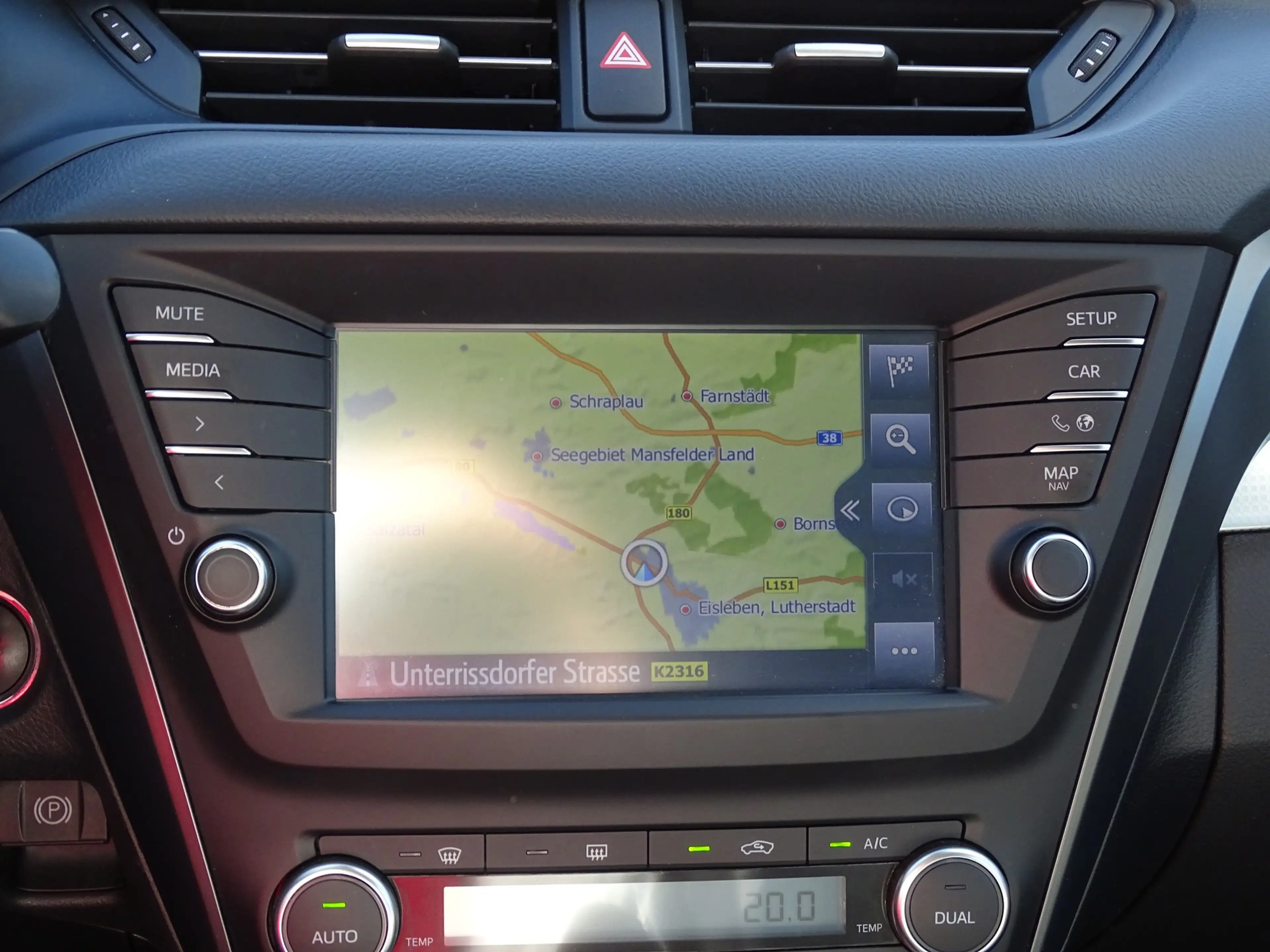 Toyota Avensis 1.8 TS Edition-S — photo 13