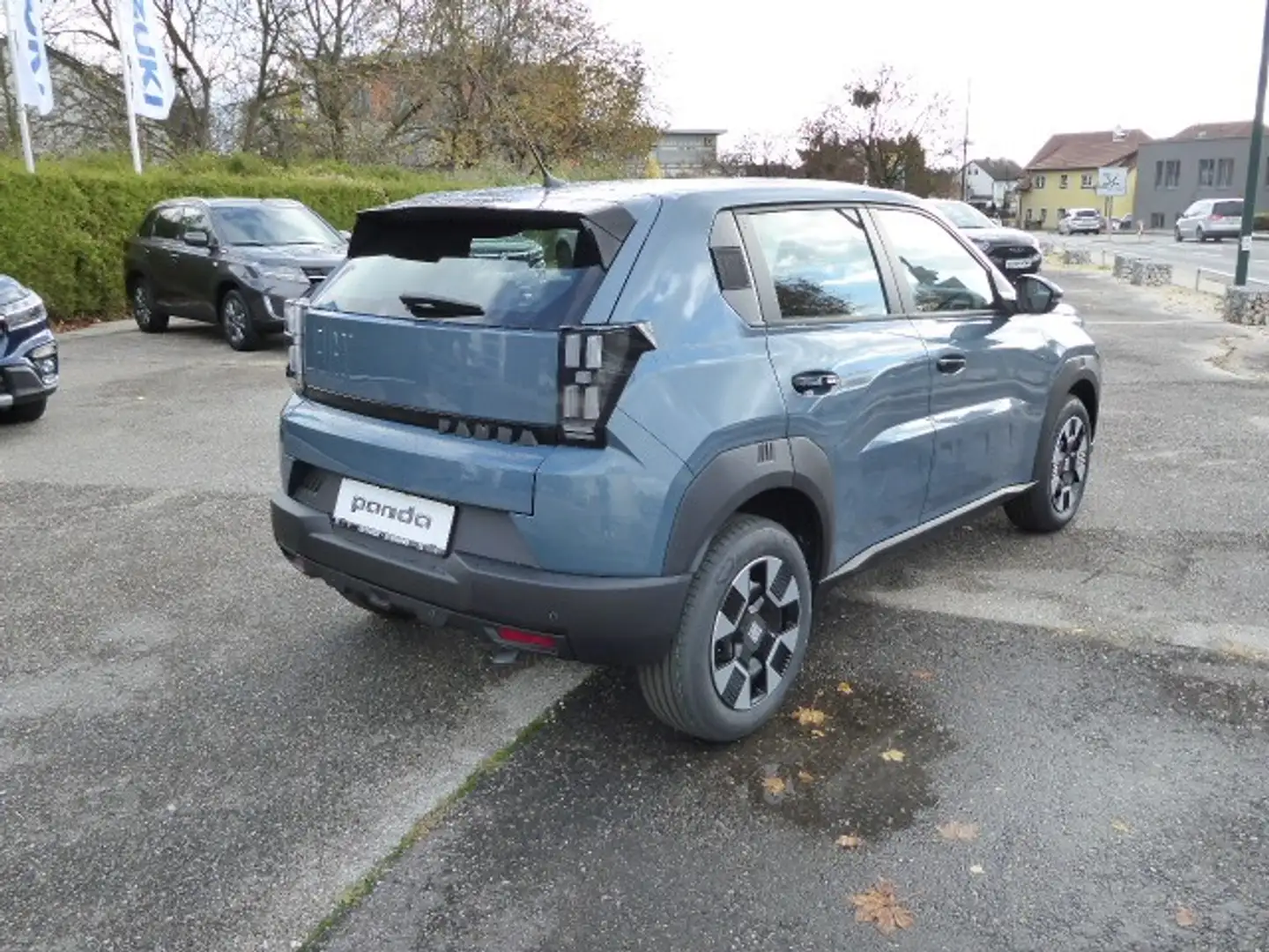 Fiat Grande Panda Hybrid mHEV 110 6-Gang eDCT Icon Blau - 2