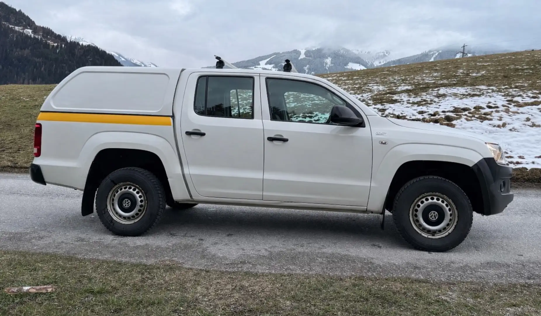 Volkswagen Amarok 4x4 zuschaltbar, 2.0 TDI, Doppelkabine mit Hardtop Weiß - 2