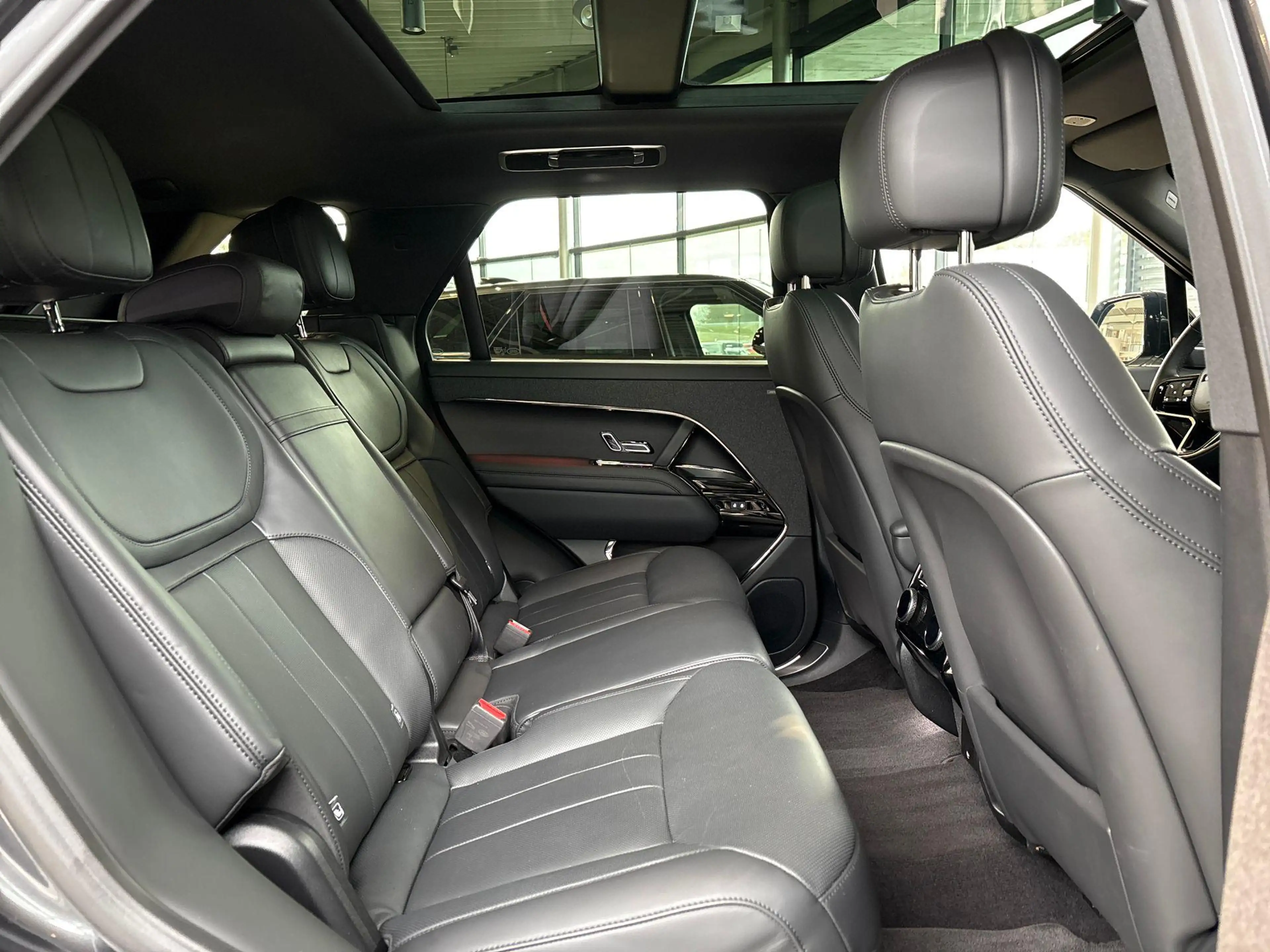 Land Rover Range Rover Sport P460e DYNAMIC SE -PANO.DAK|SOFT CLOSE|22"|TREKHAAK — photo 6
