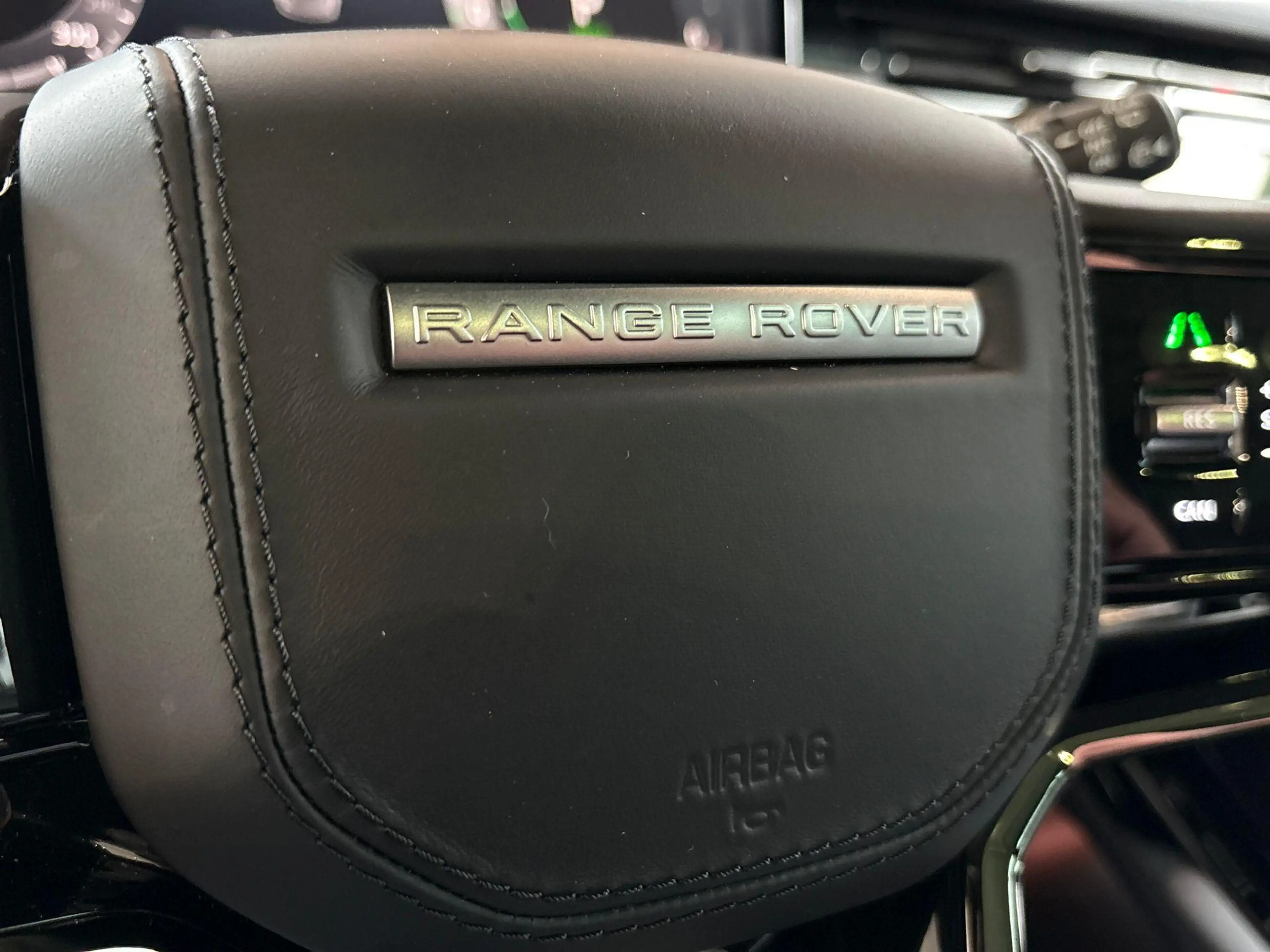 Land Rover Range Rover Sport P460e DYNAMIC SE -PANO.DAK|SOFT CLOSE|22"|TREKHAAK — photo 17