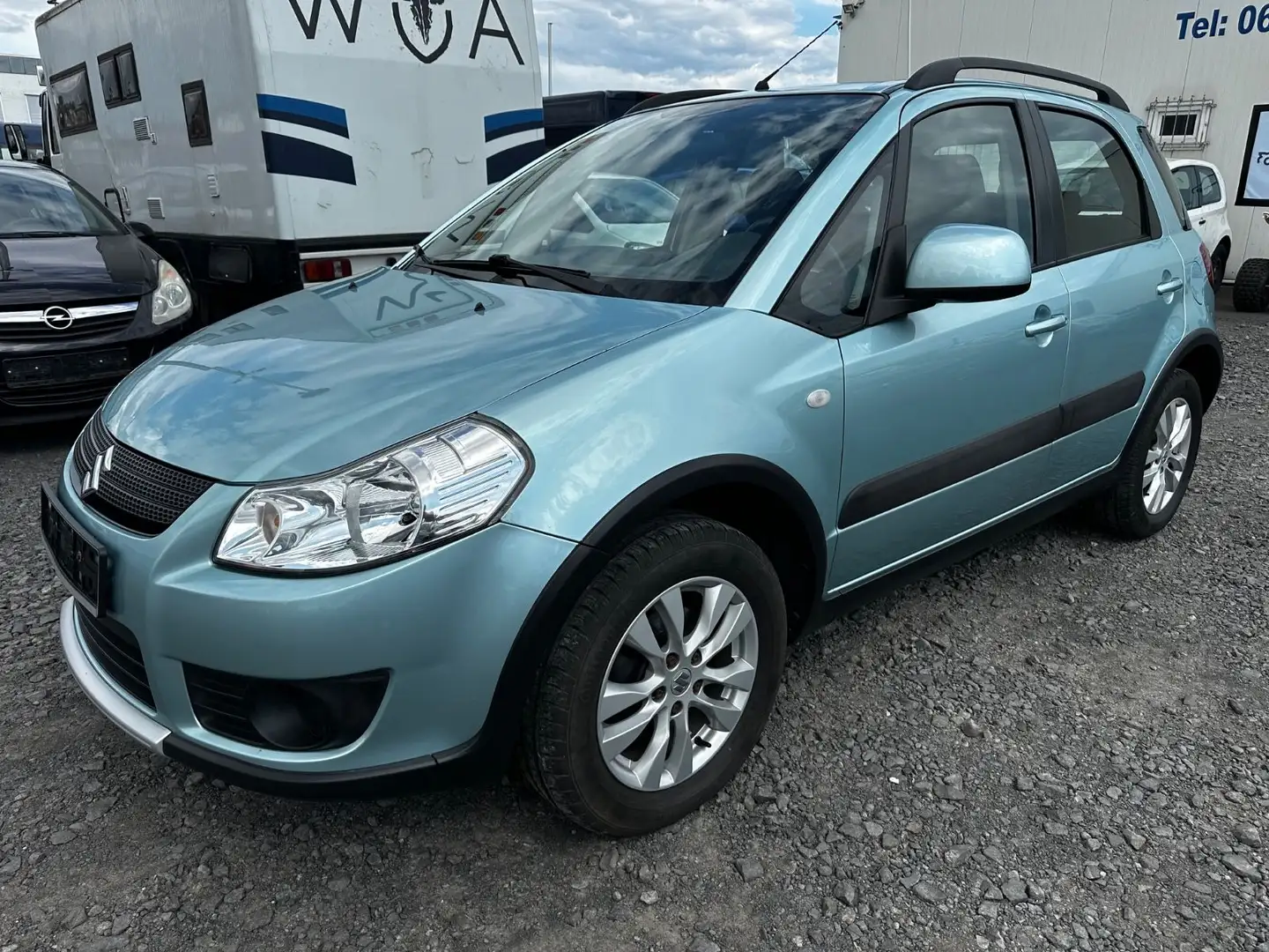 Suzuki SX4 Club 4x4 Blau - 1