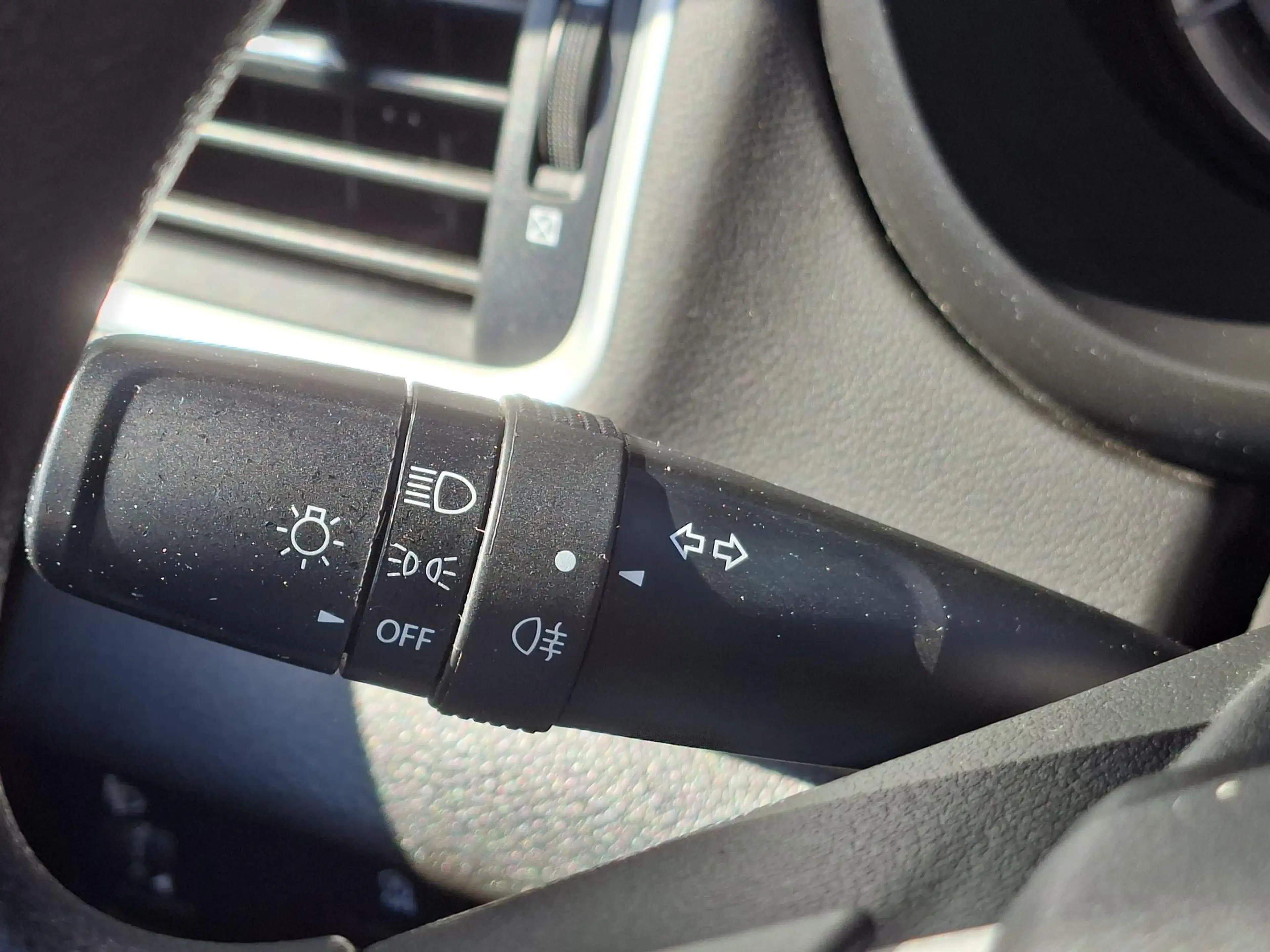 Suzuki S-Cross 1.4 Boosterjet Comfort Smart Hybrid TREKH | CRUISE — photo 9