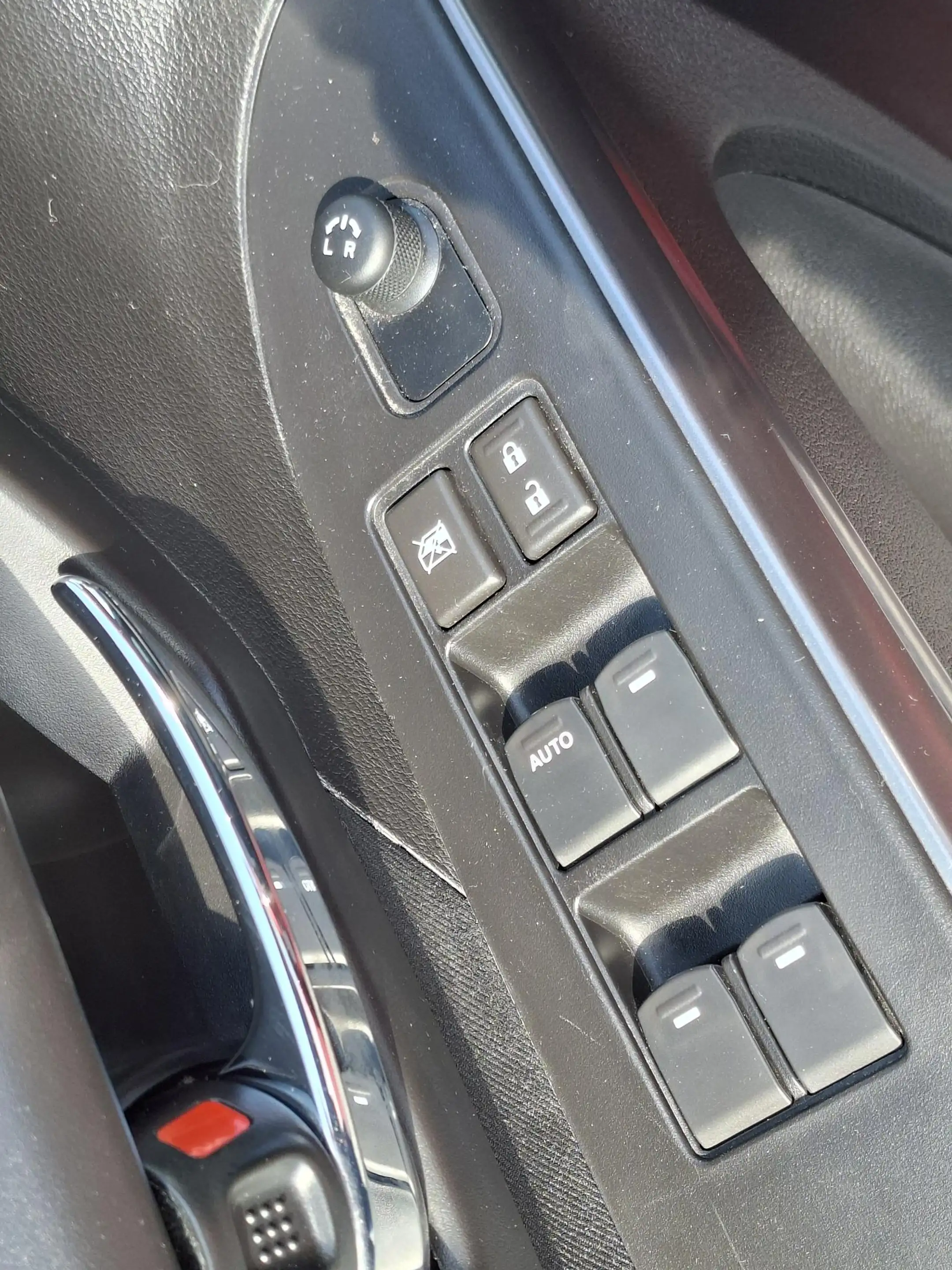Suzuki S-Cross 1.4 Boosterjet Comfort Smart Hybrid TREKH | CRUISE — photo 14