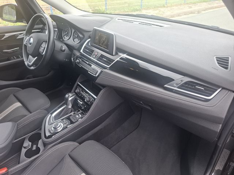 BMW 218 2 Active Tourer Automatik,PDC,Navi — photo 11