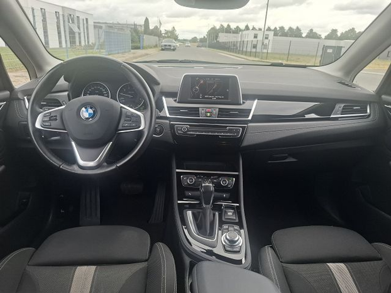 BMW 218 2 Active Tourer Automatik,PDC,Navi — photo 12