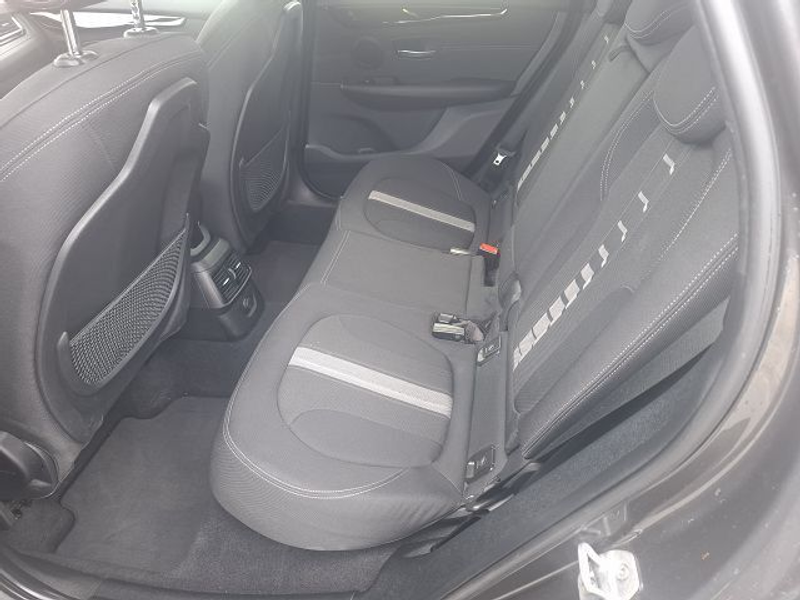 BMW 218 2 Active Tourer Automatik,PDC,Navi — photo 13