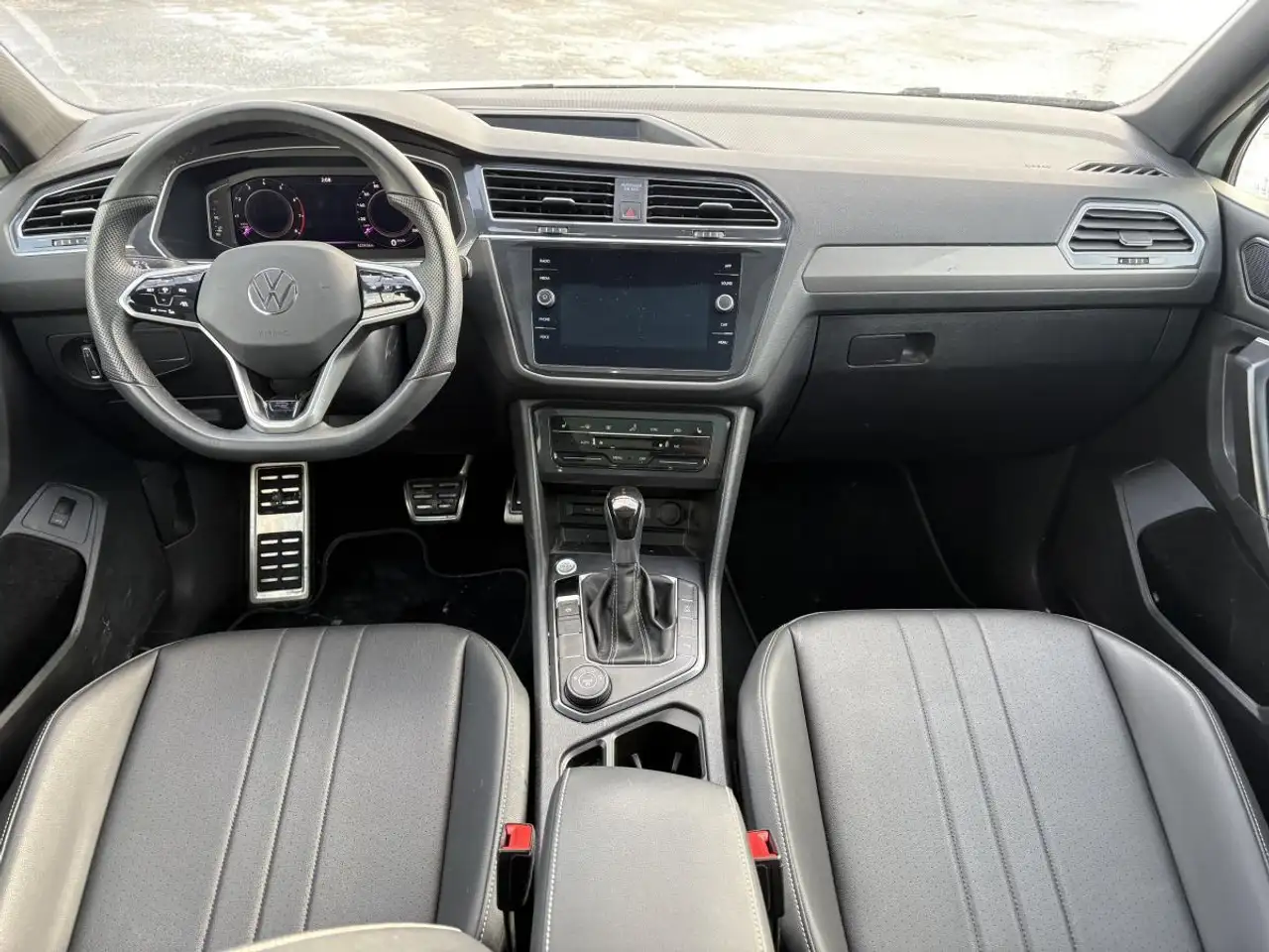 Volkswagen Tiguan снимка Volkswagen Tiguan