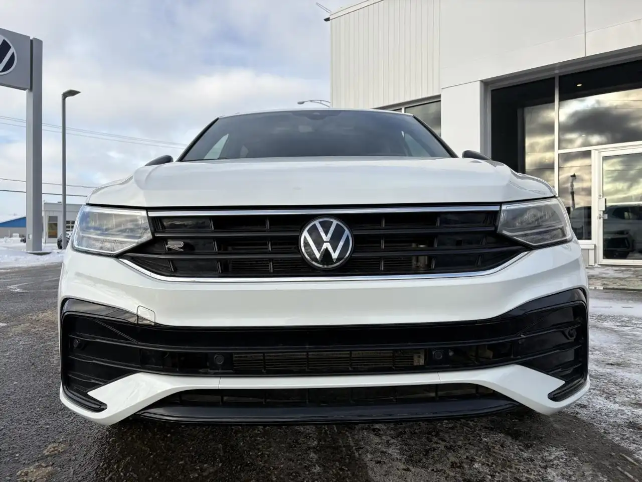Volkswagen Tiguan снимка Volkswagen Tiguan