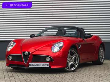 Competizione Spider 4.7 V8