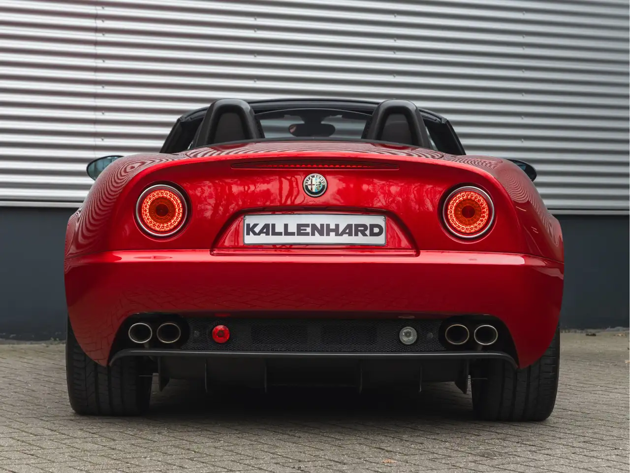 Alfa Romeo 8C occasion | Cabrio | Rood | in GORINCHEM voor € 274.875