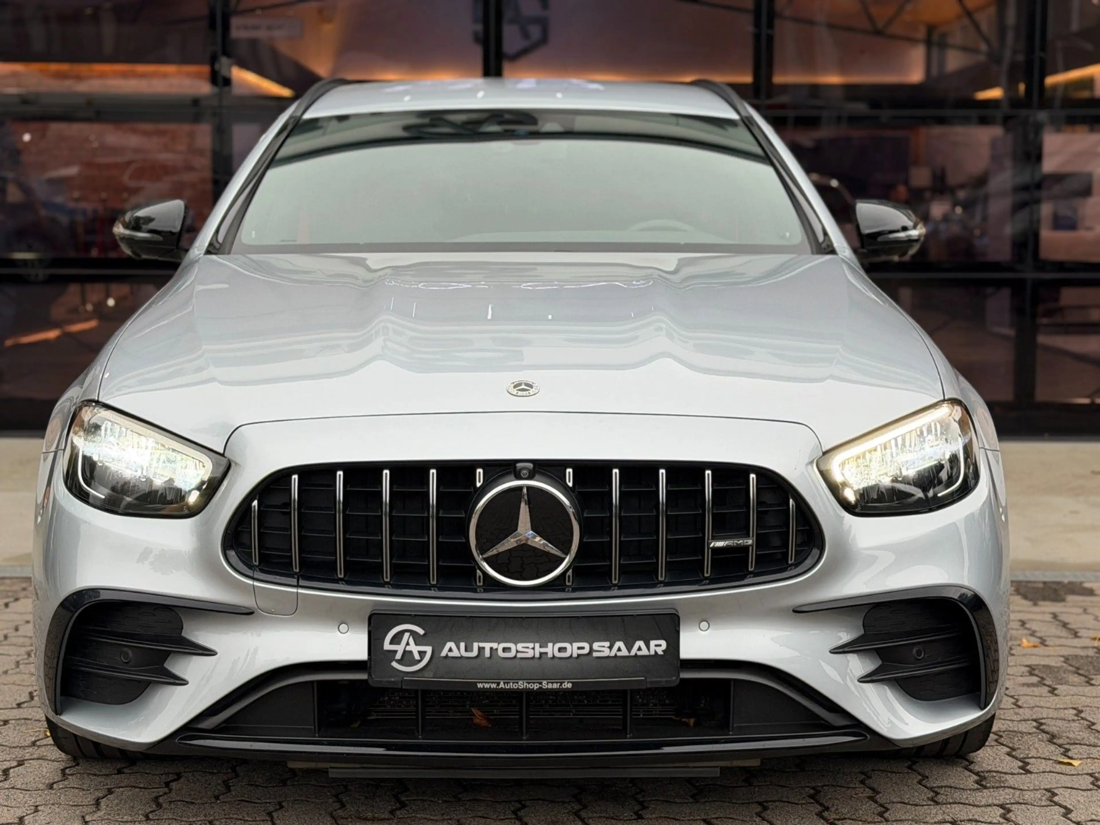 Mercedes-Benz E 53 AMG E T-Modell 4Matic+ — photo 2
