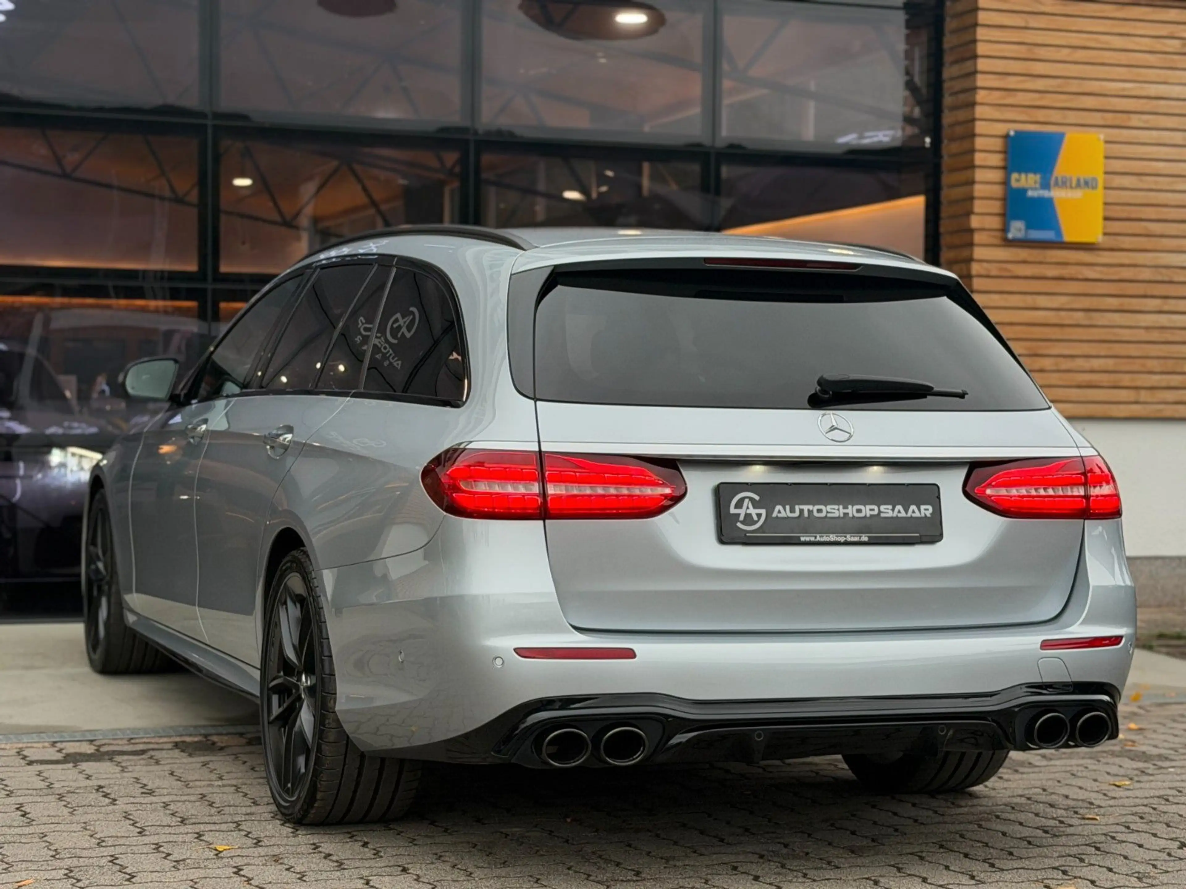 Mercedes-Benz E 53 AMG E T-Modell 4Matic+ — photo 9