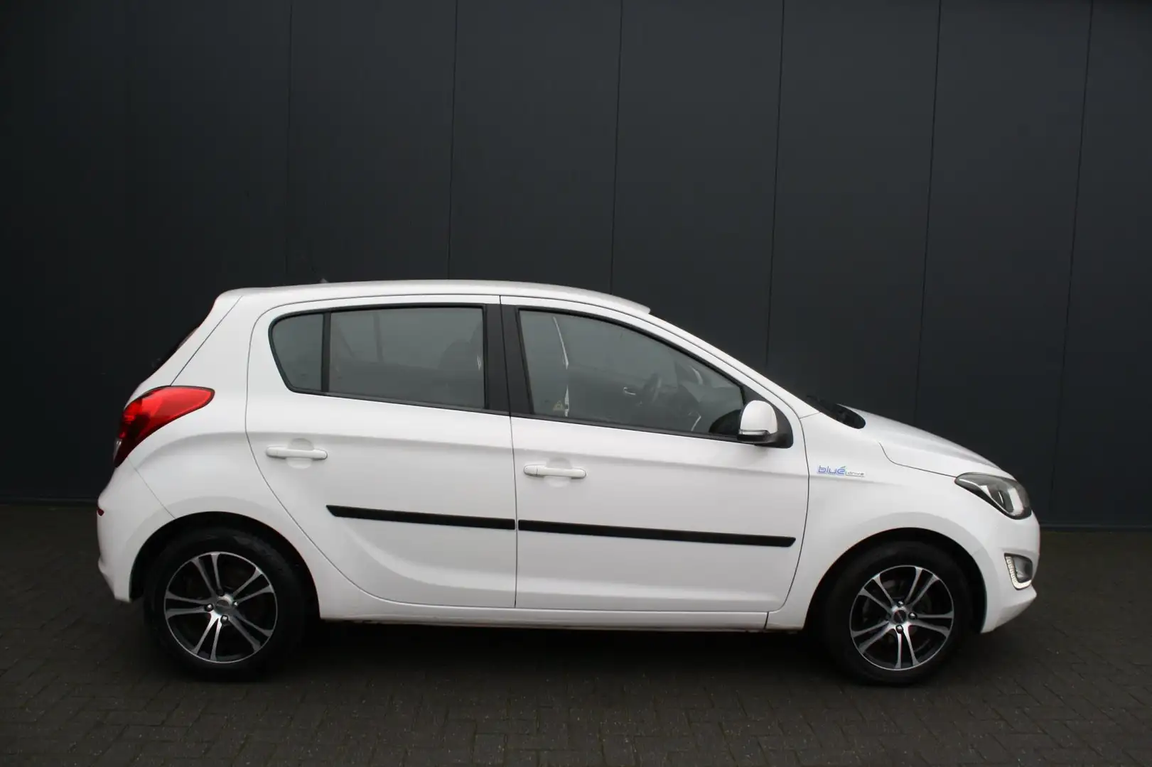 Hyundai i20 1.2i i-Motion Blanc - 2