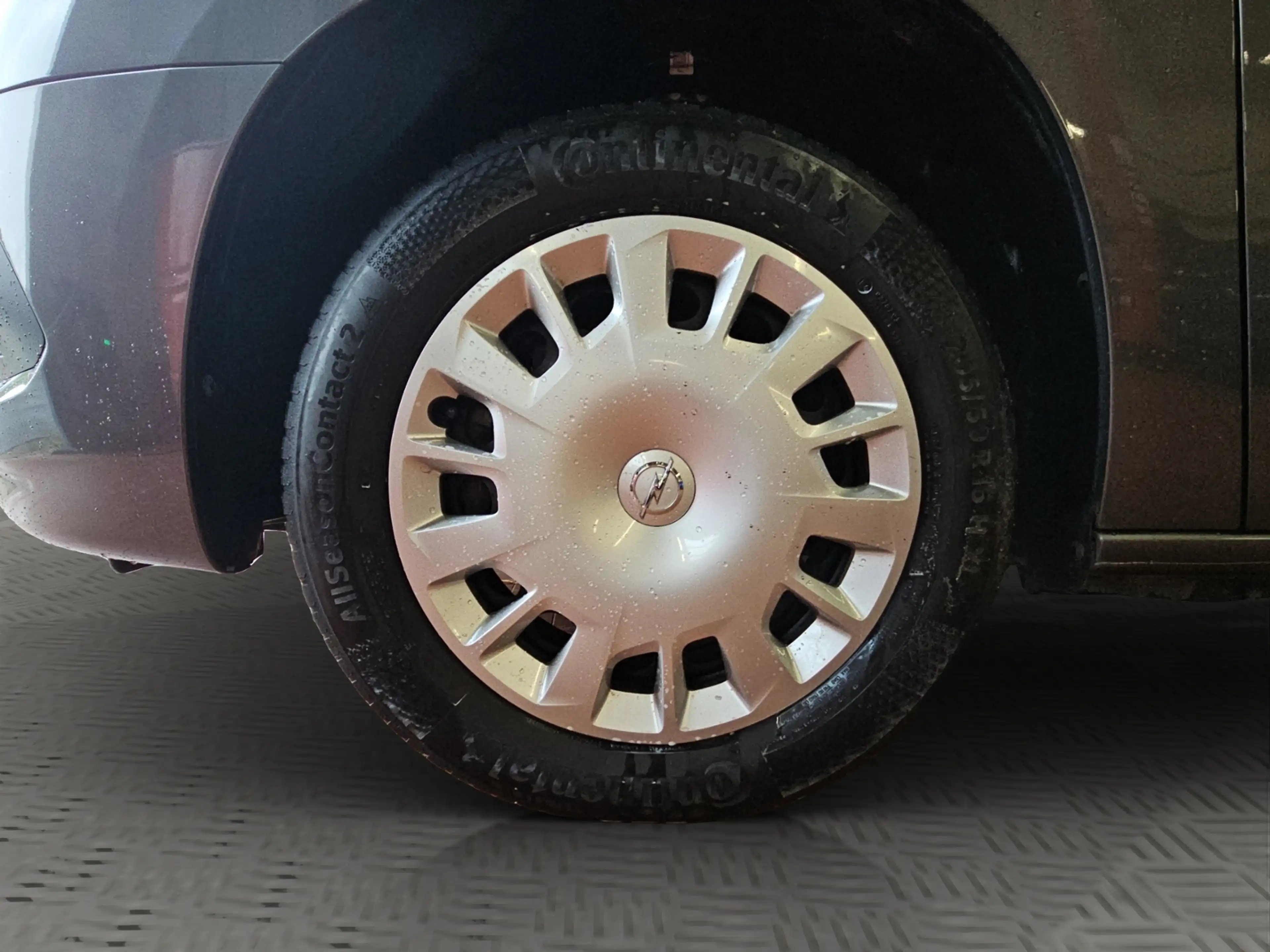 Opel Combo Life E 1,5D Elegance AHK SHZ Kamera GripControl — photo 7