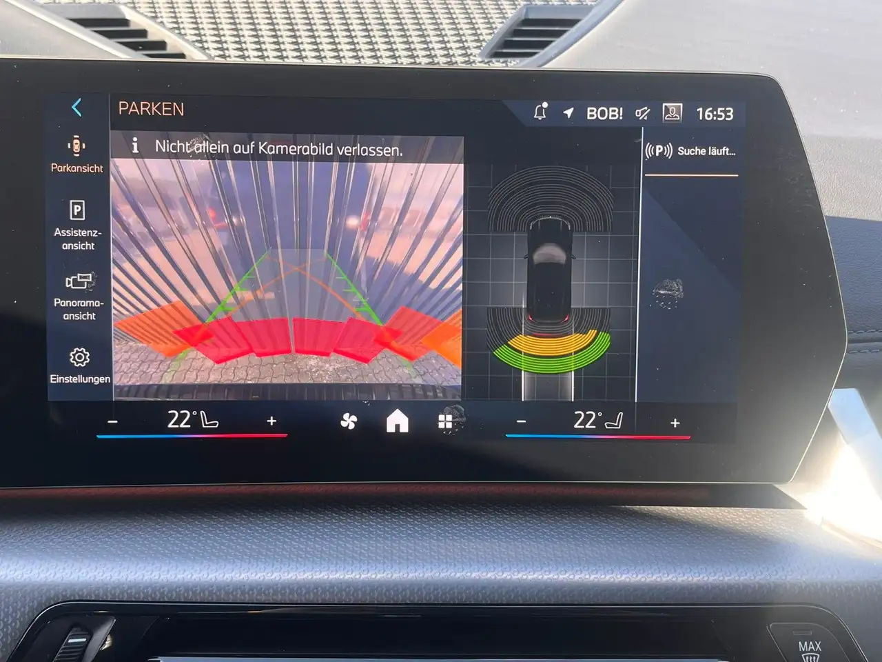 BMW X1 18i sDrive M SPORT / Kamera/adapLED/Komfortzu 13