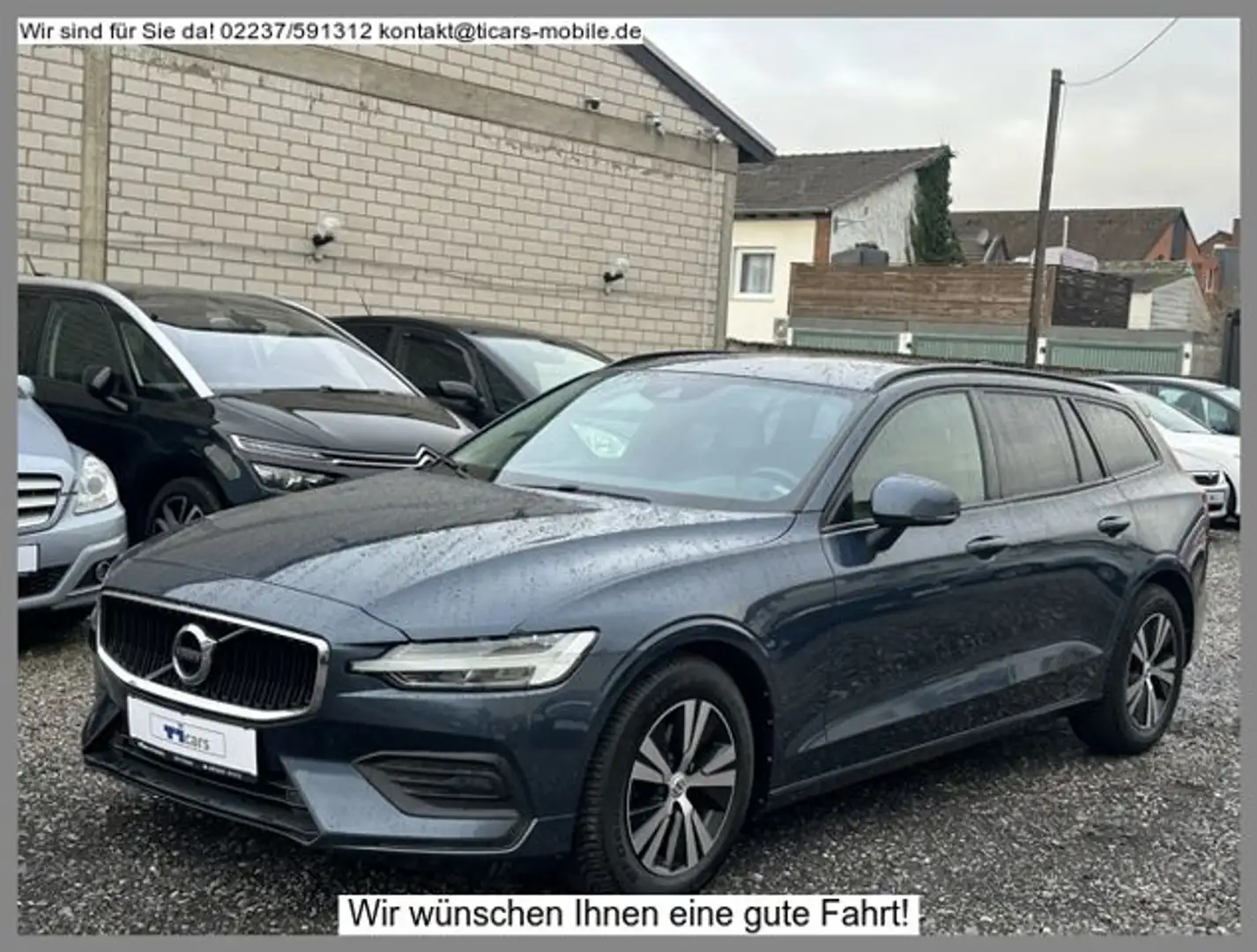 Volvo V60 Kombi *Navi,PDC,Klimaautomatik* Blau - 1