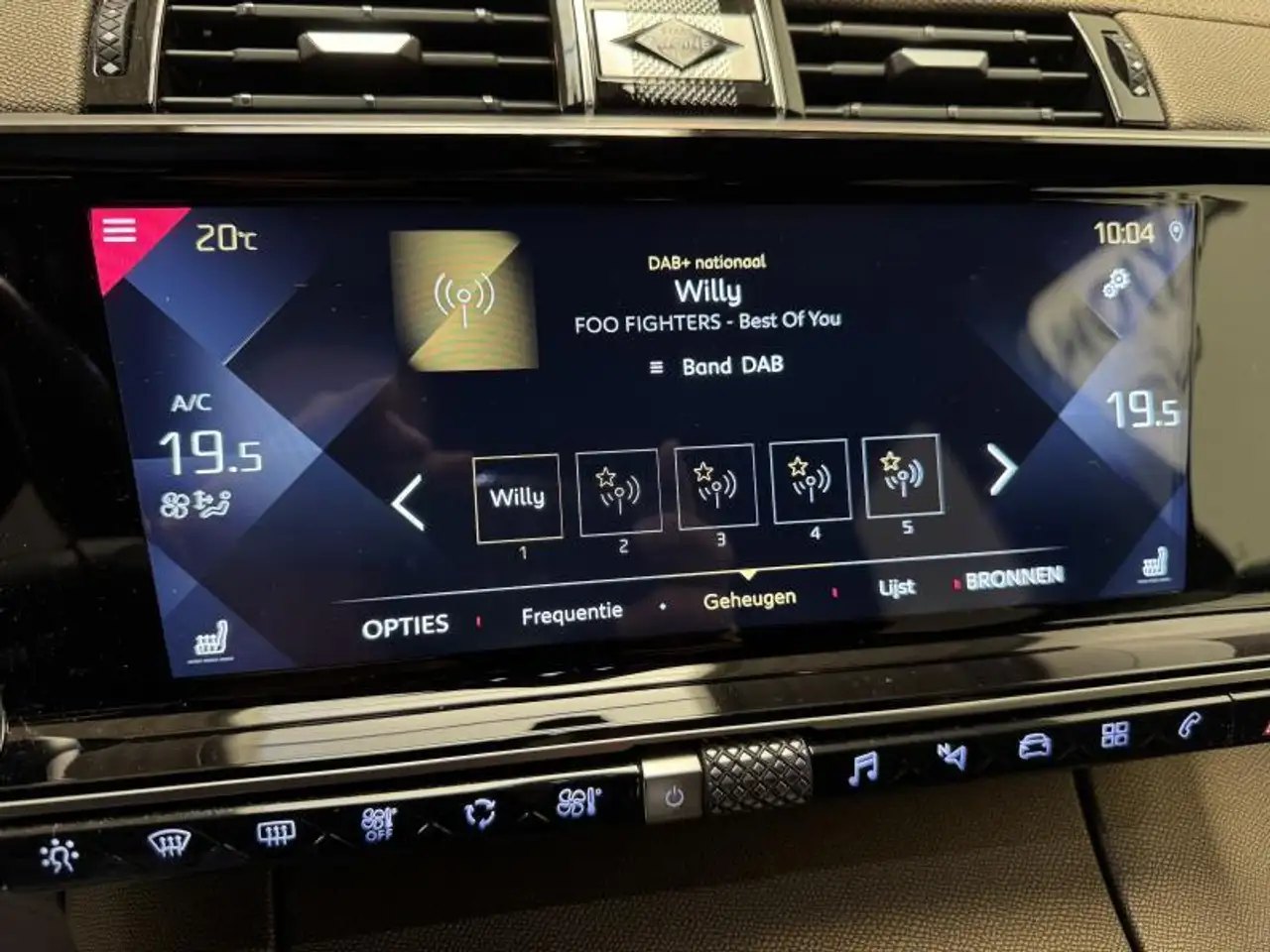 DS Automobiles DS 7 Crossback 2022 — фото 22