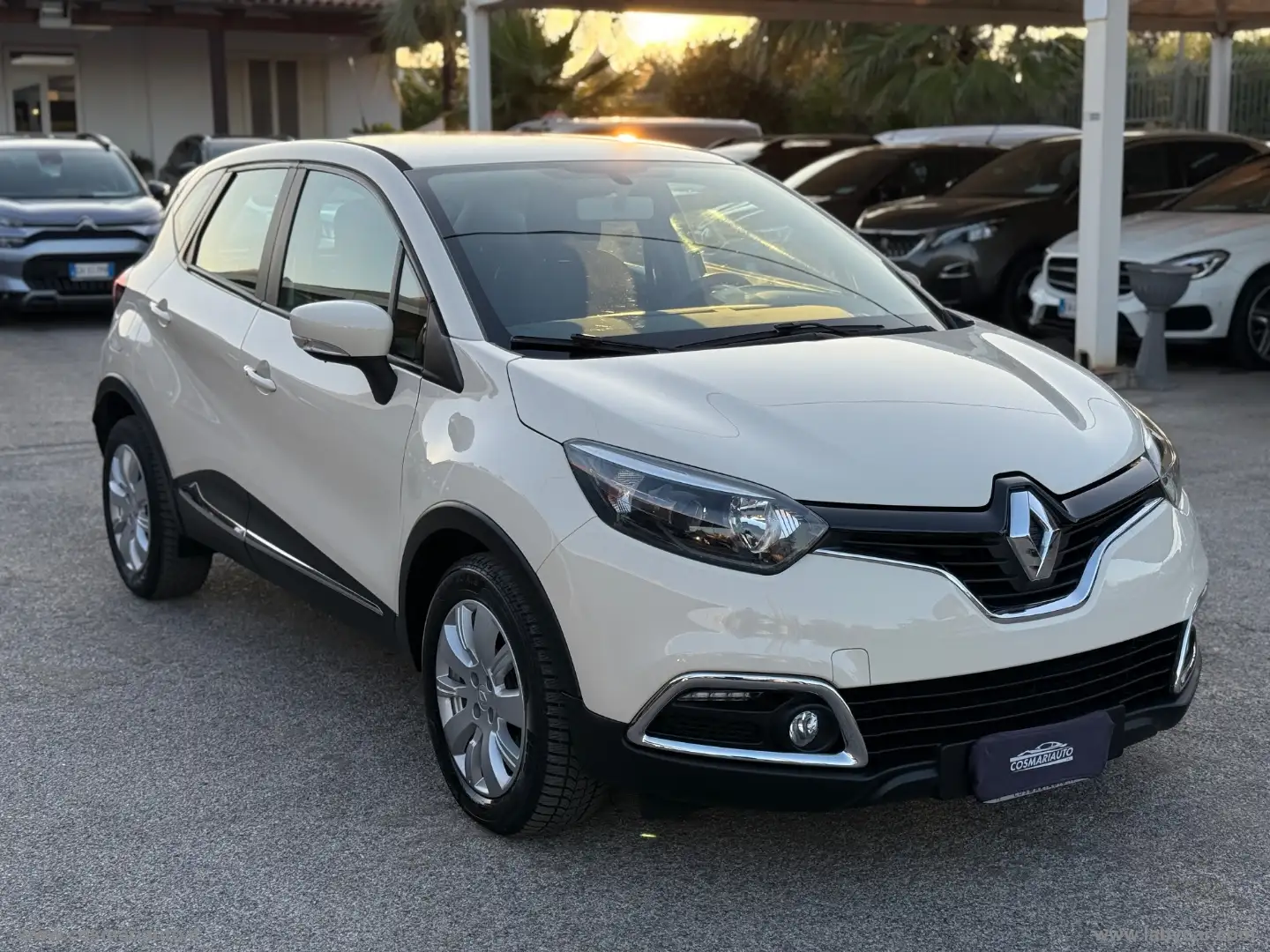 Renault Captur 1.5 dCi 8V 90 CV S&S Live Beige - 1