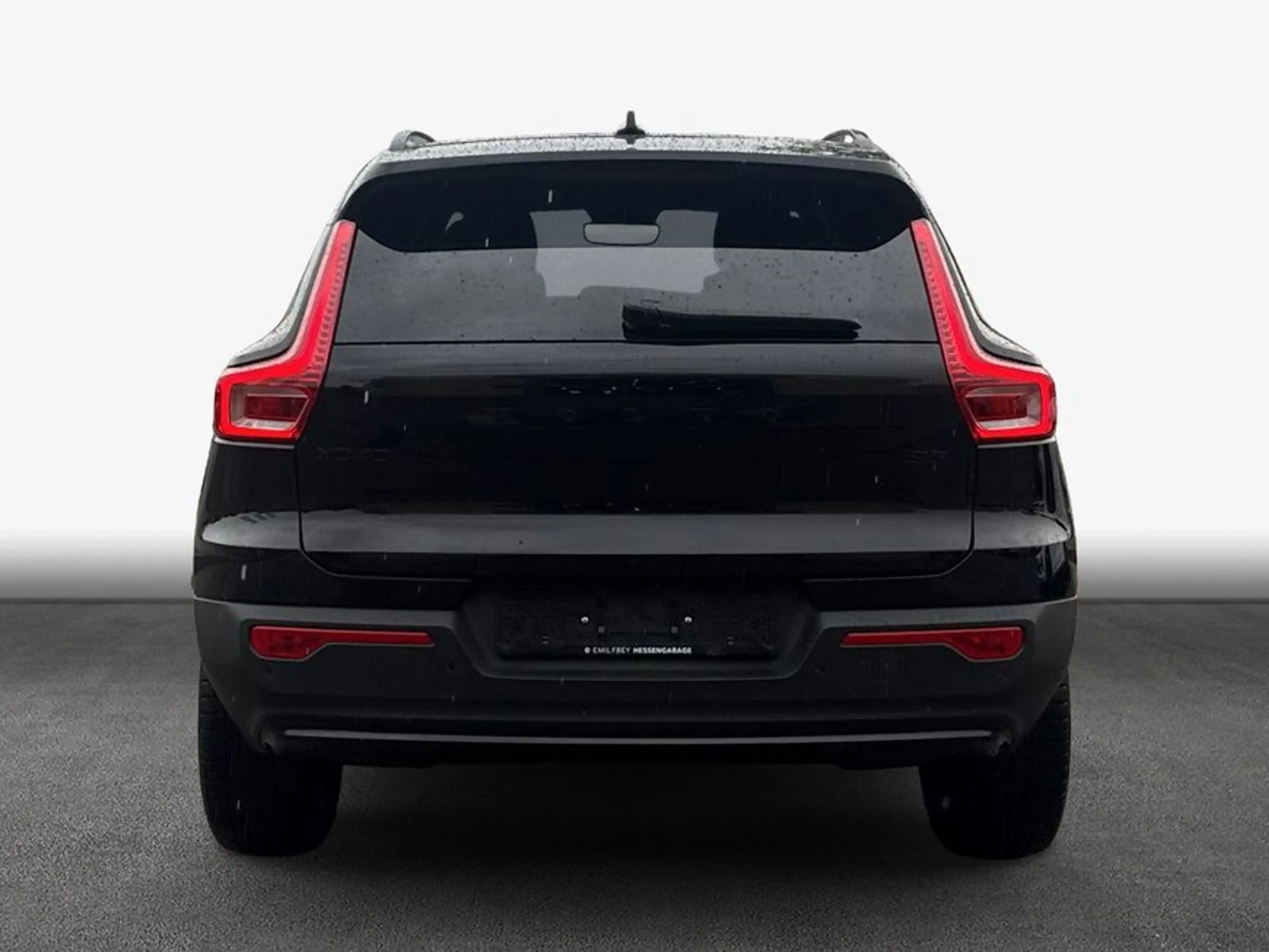Volvo XC40 XC40 B3 B DKG Plus Black Edition — photo 5