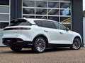 Voyah Free Flagship Edition 4WD 106 kWh | Black Line | Panora Weiß - thumbnail 42