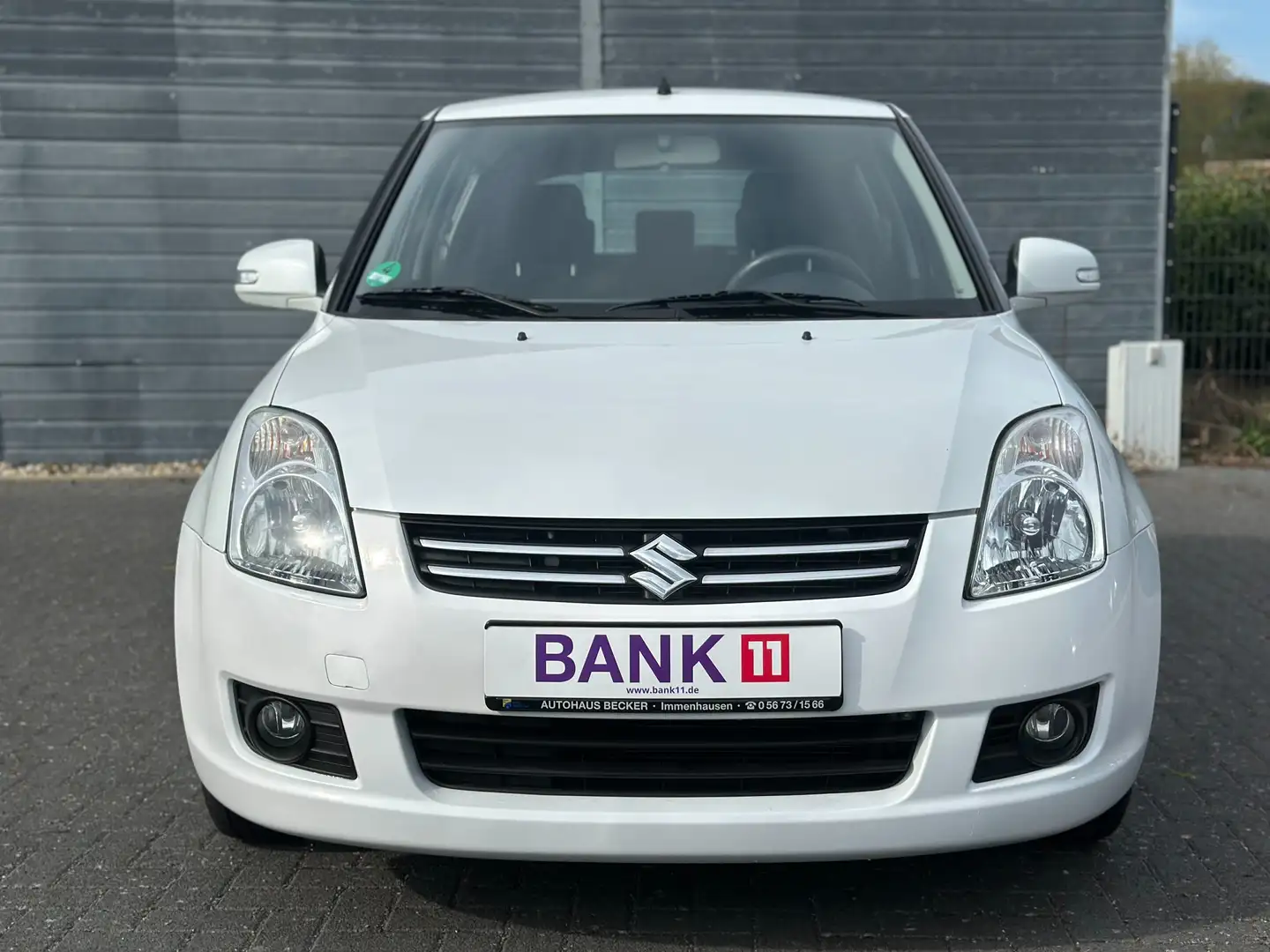Suzuki Swift 1.3 Limited 25 Weiß - 2