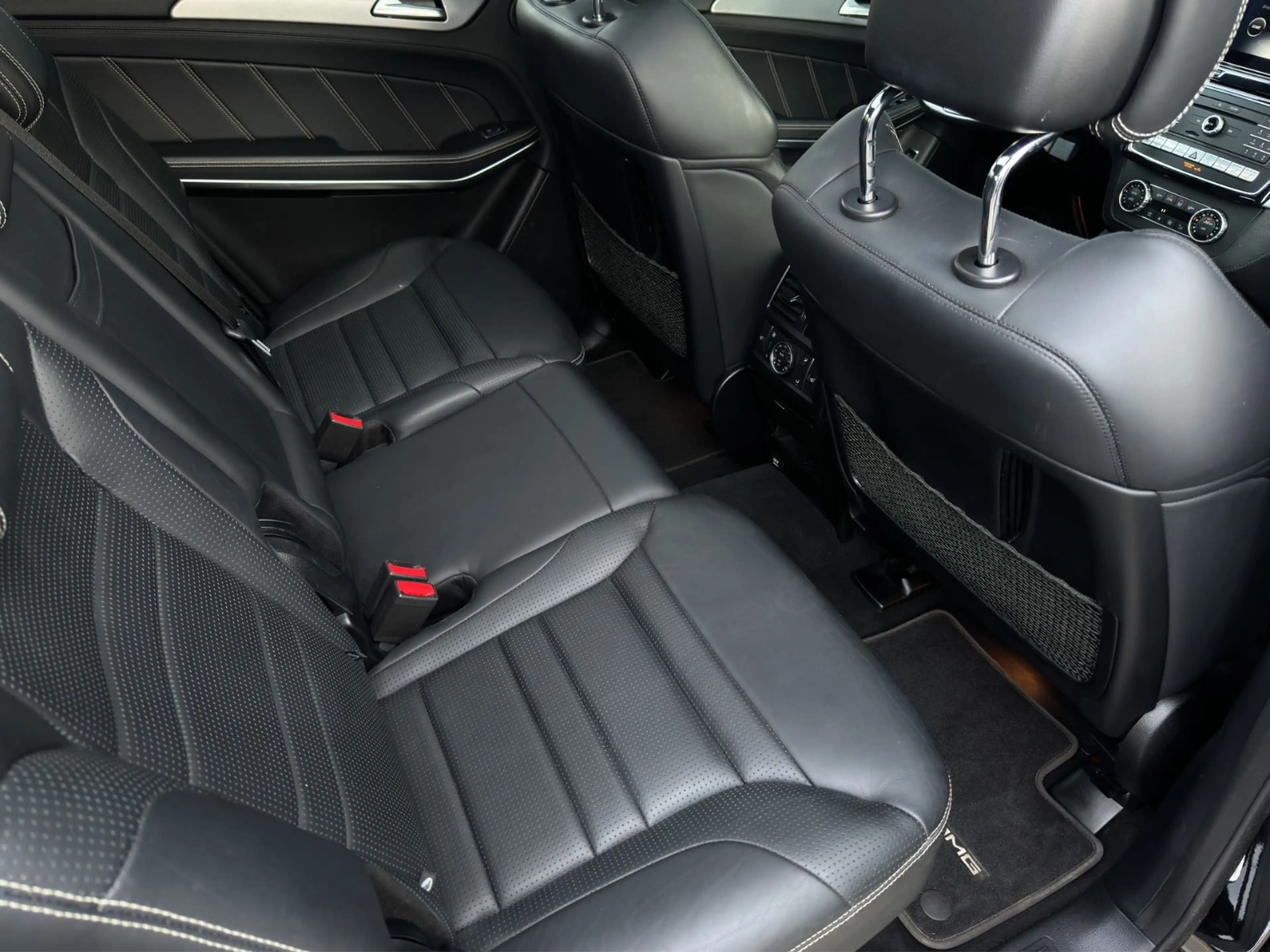 Mercedes-Benz GLS 63 AMG GLS63 AMG 4MATIC°AIR°DIST°MASS°AHK°7SITZ° — photo 14
