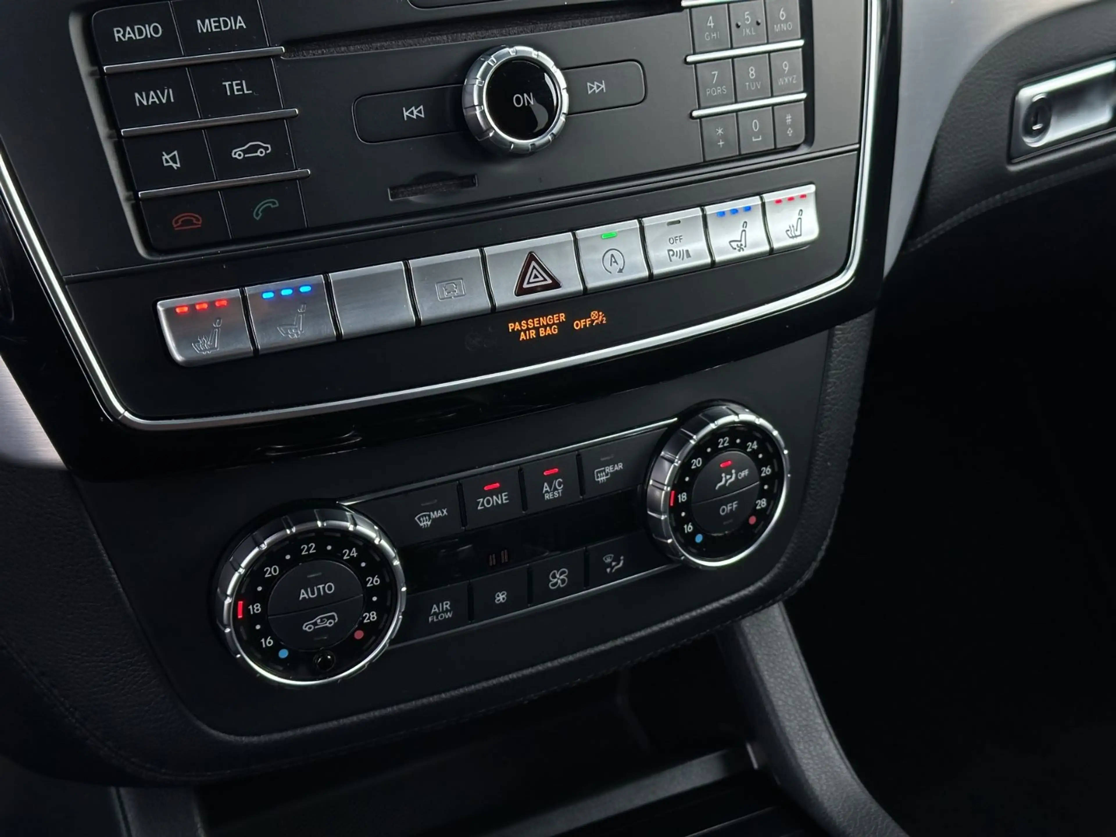 Mercedes-Benz GLS 63 AMG GLS63 AMG 4MATIC°AIR°DIST°MASS°AHK°7SITZ° — photo 12
