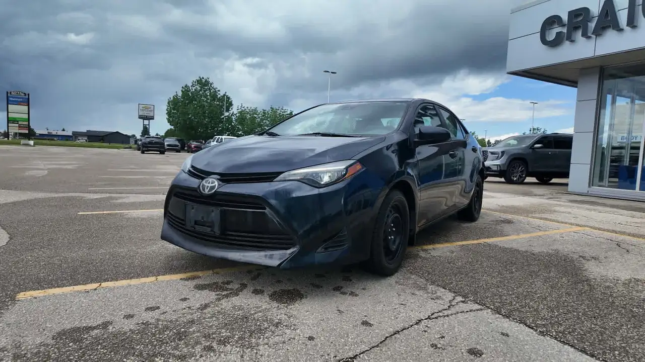 Toyota Corolla снимка Toyota Corolla