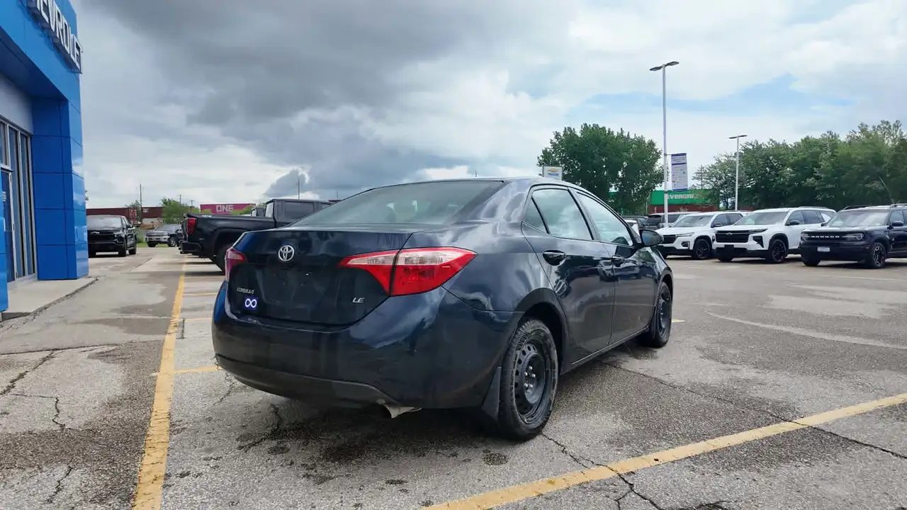 Toyota Corolla снимка Toyota Corolla