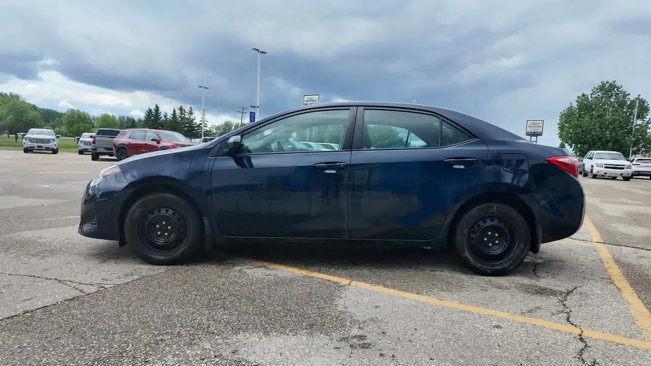 Toyota Corolla снимка Toyota Corolla