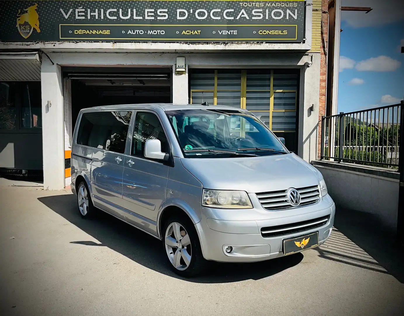 Volkswagen T5 Multivan Gris - 1