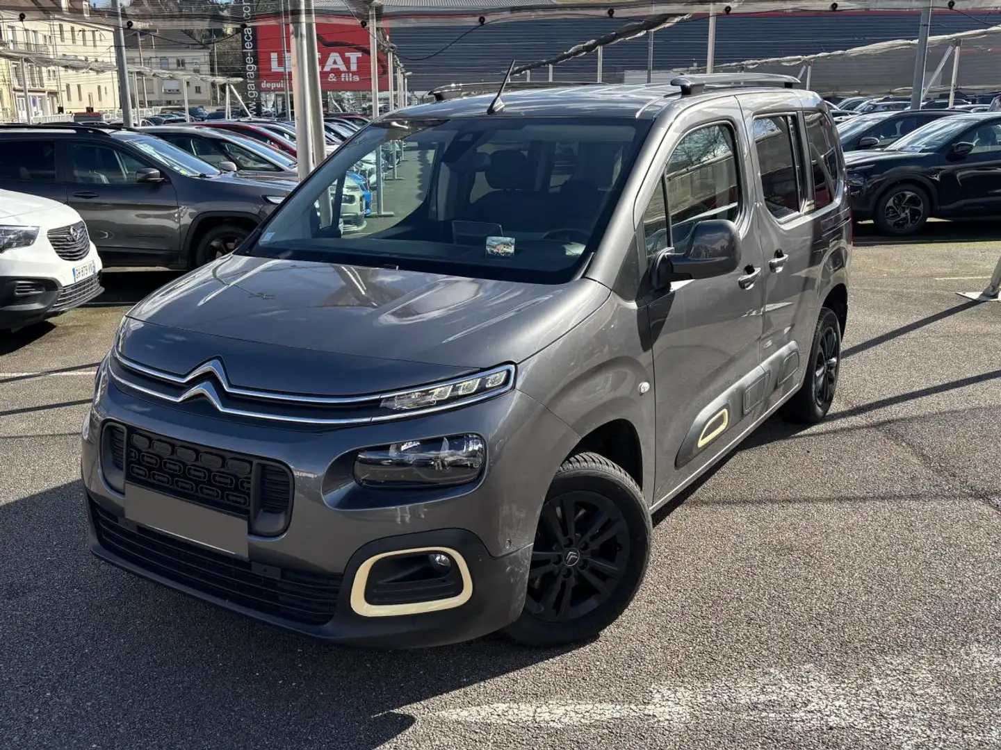 Citroen Berlingo III TAILLE M 1.5 BlueHDi 130 S\u0026S Shine ABEC G Gris - 1