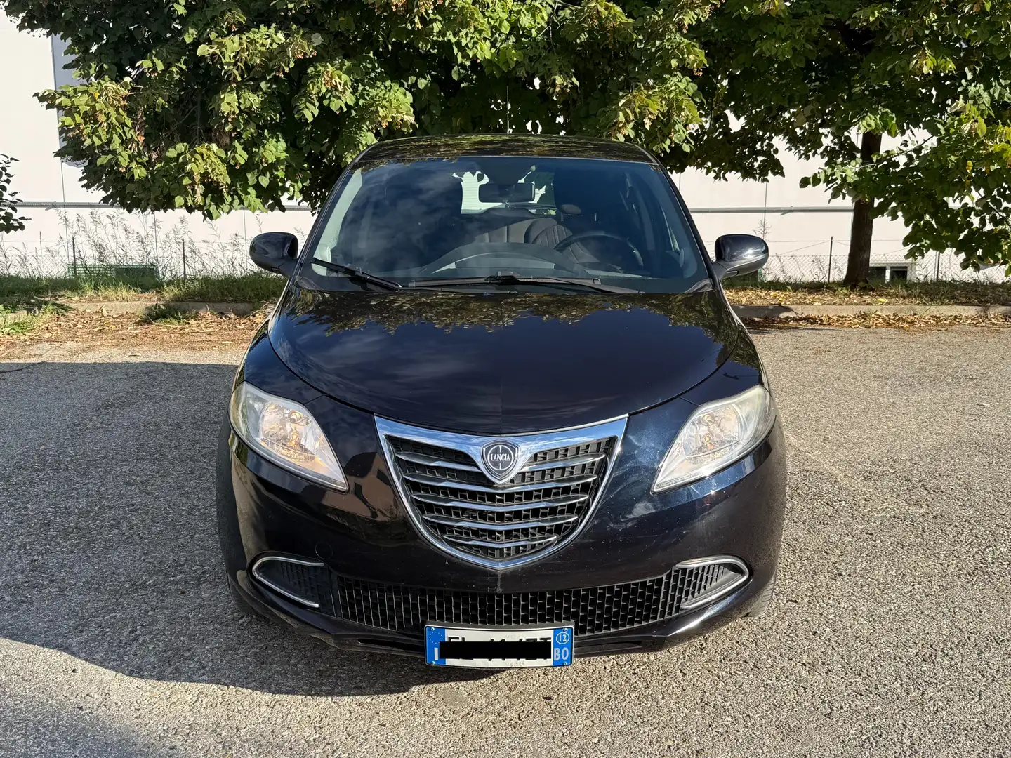 Lancia Ypsilon Ypsilon 0.9 t.air Gold s&s 85cv dfn Blauw - 2