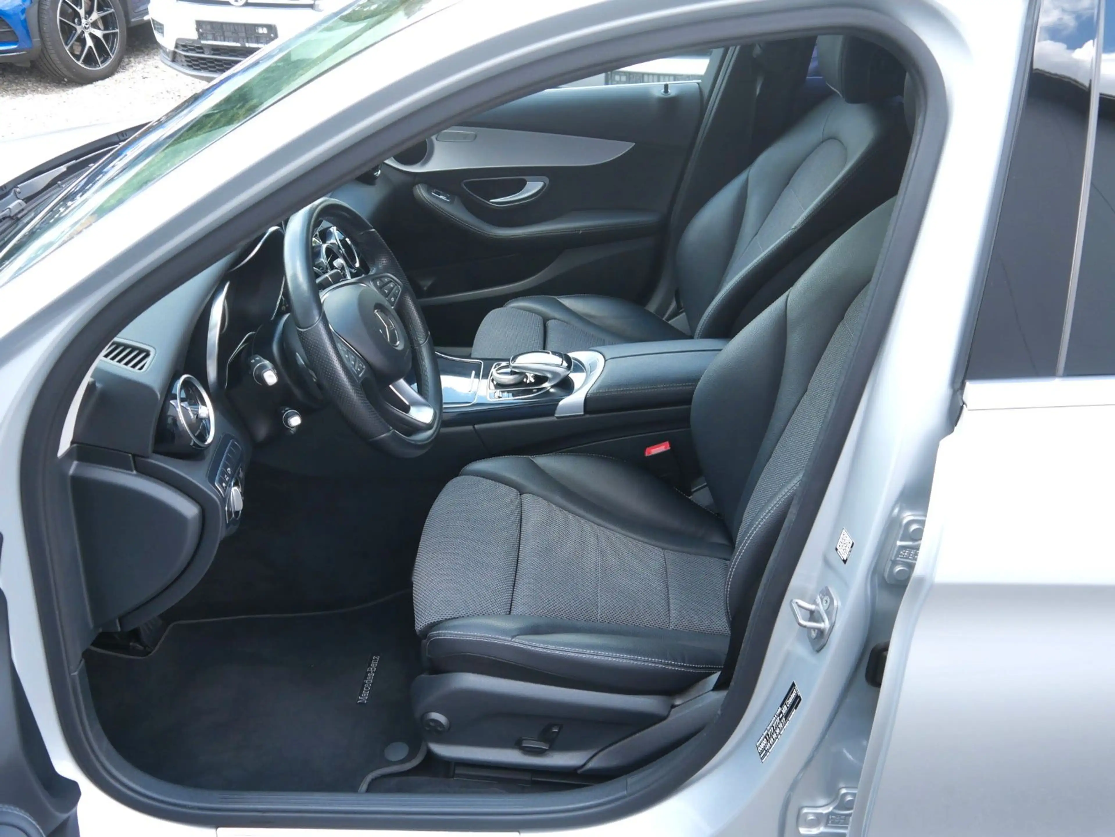 Mercedes-Benz C 250 CDI  T-Modell  Avantgarde/Comand/Dist-Plus — photo 7
