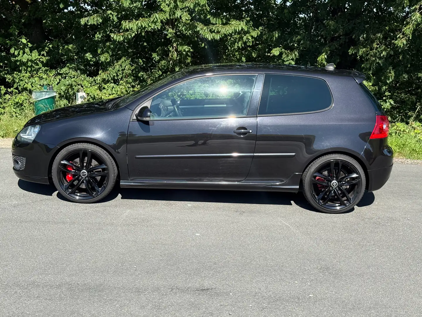 Volkswagen Golf GTI Golf 2.0 GTI DSG Schwarz - 2